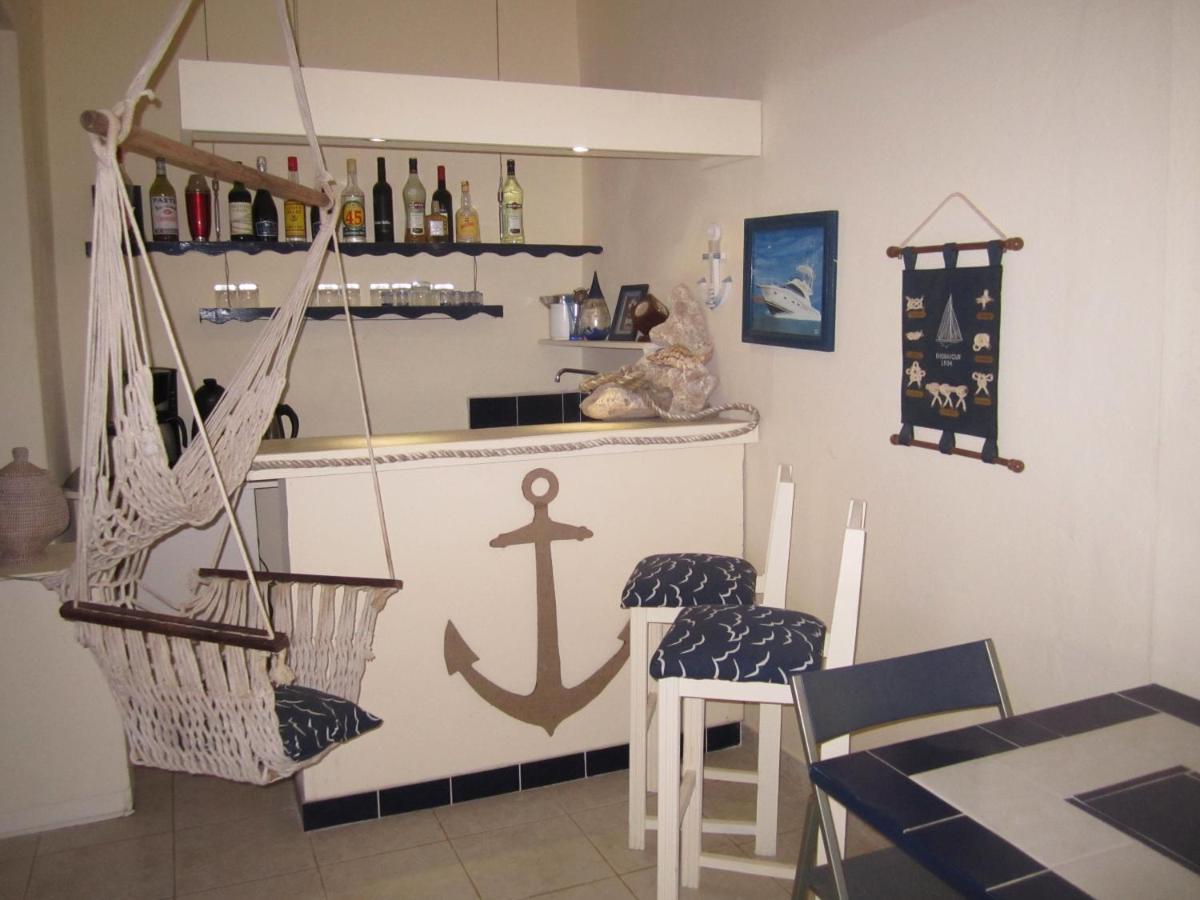 Yacht Club Sal