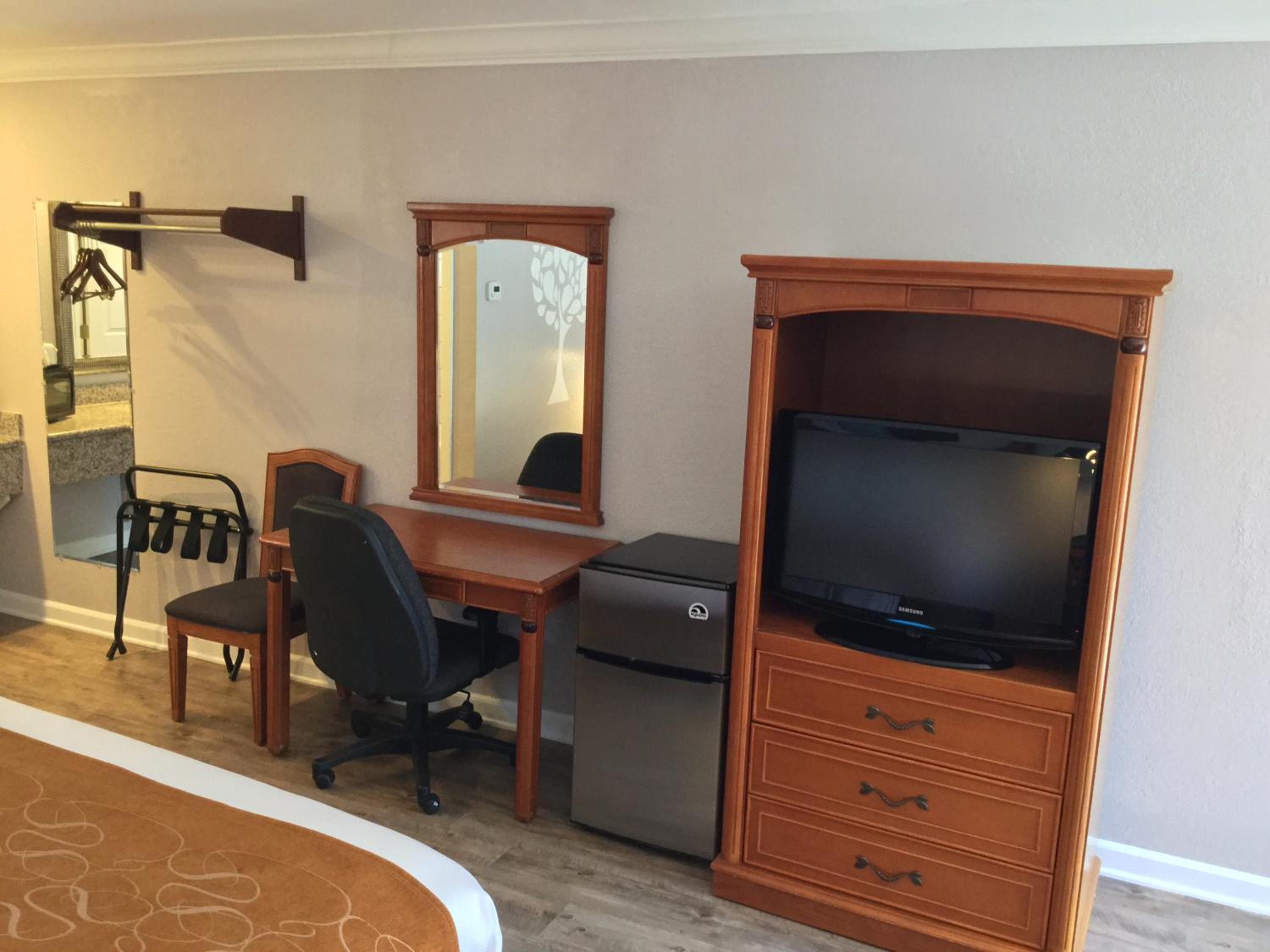 Journey Inn - Property Image 16