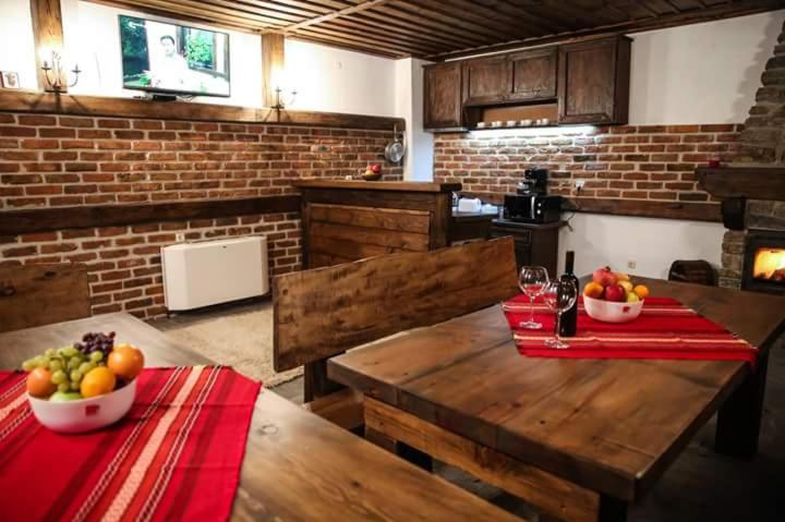 Yancheva Guest House