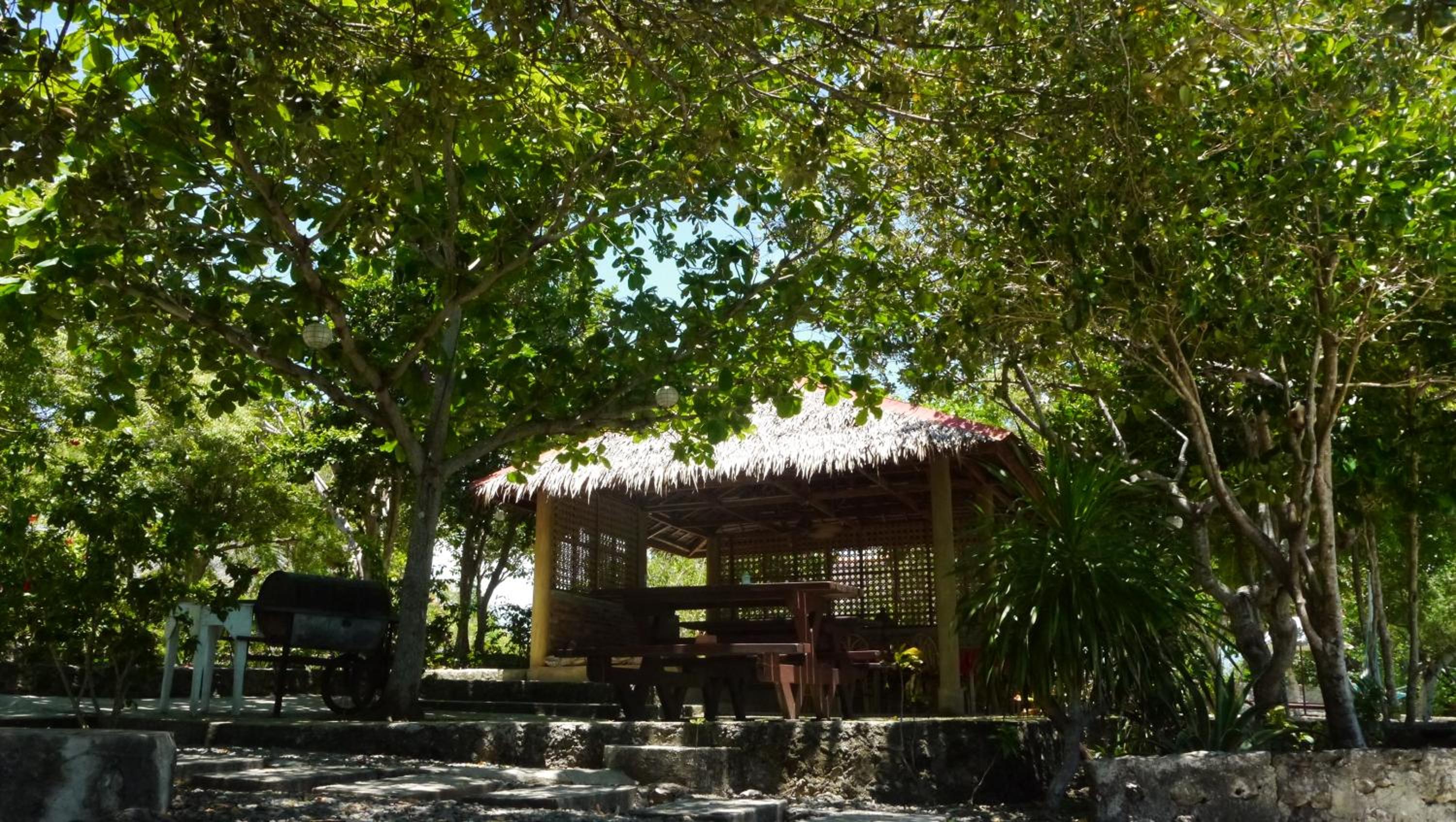 Moalboal T Breeze Coastal Resort
