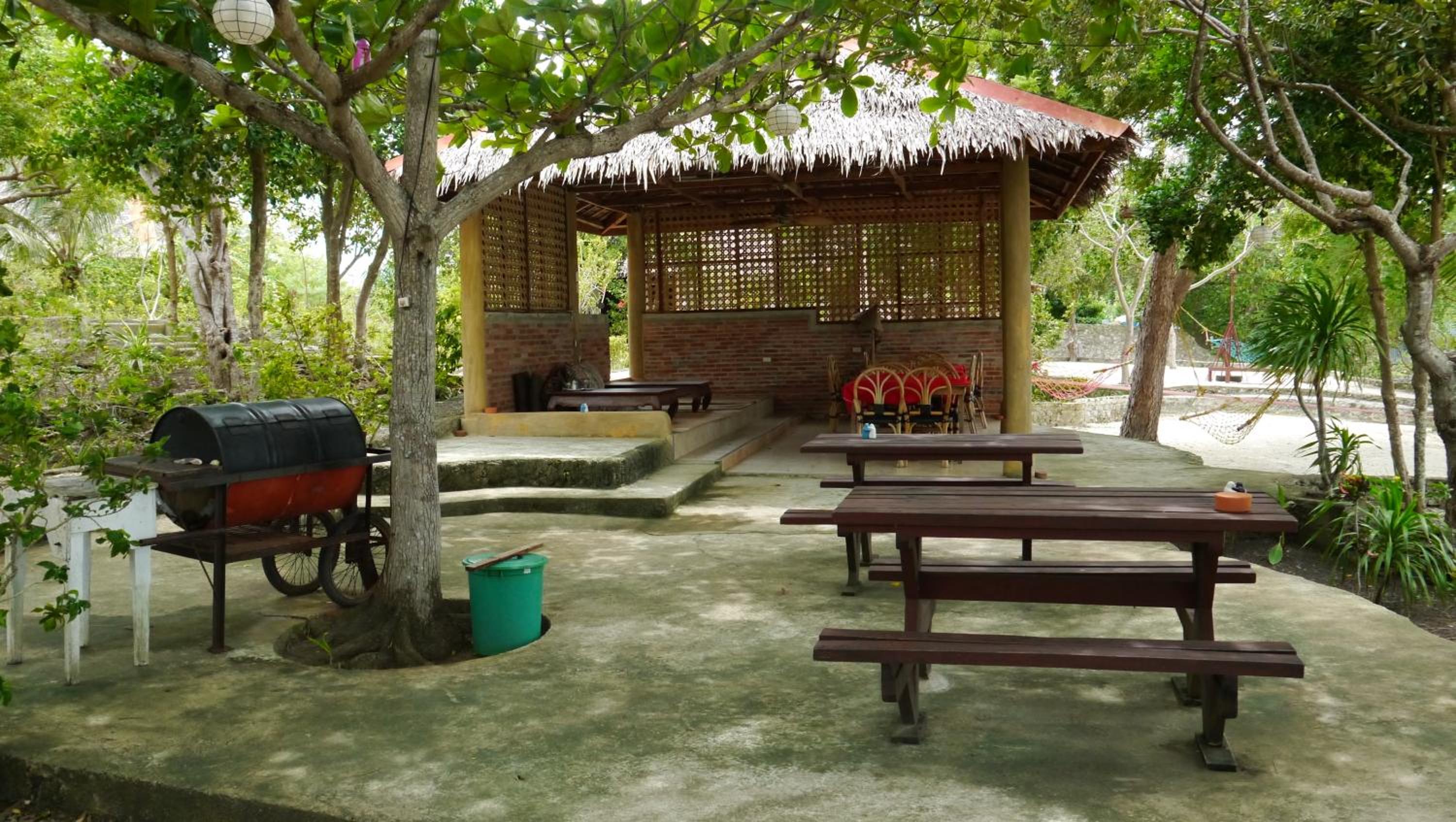 Moalboal T Breeze Coastal Resort