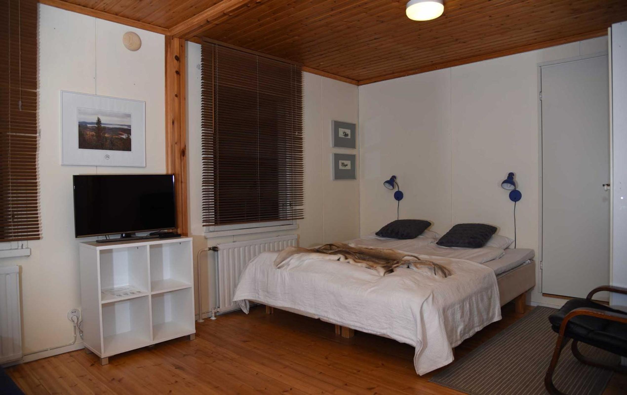 B&B RukaTupa