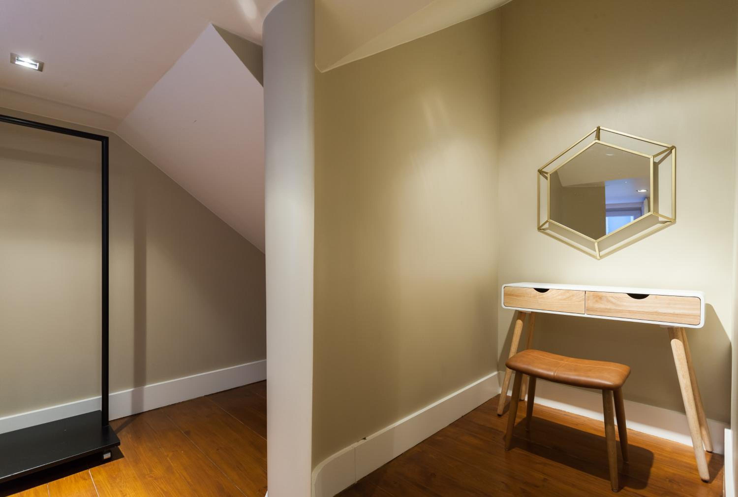 Baixa Vintage Three-Bedroom Apartment - by LU Holidays
