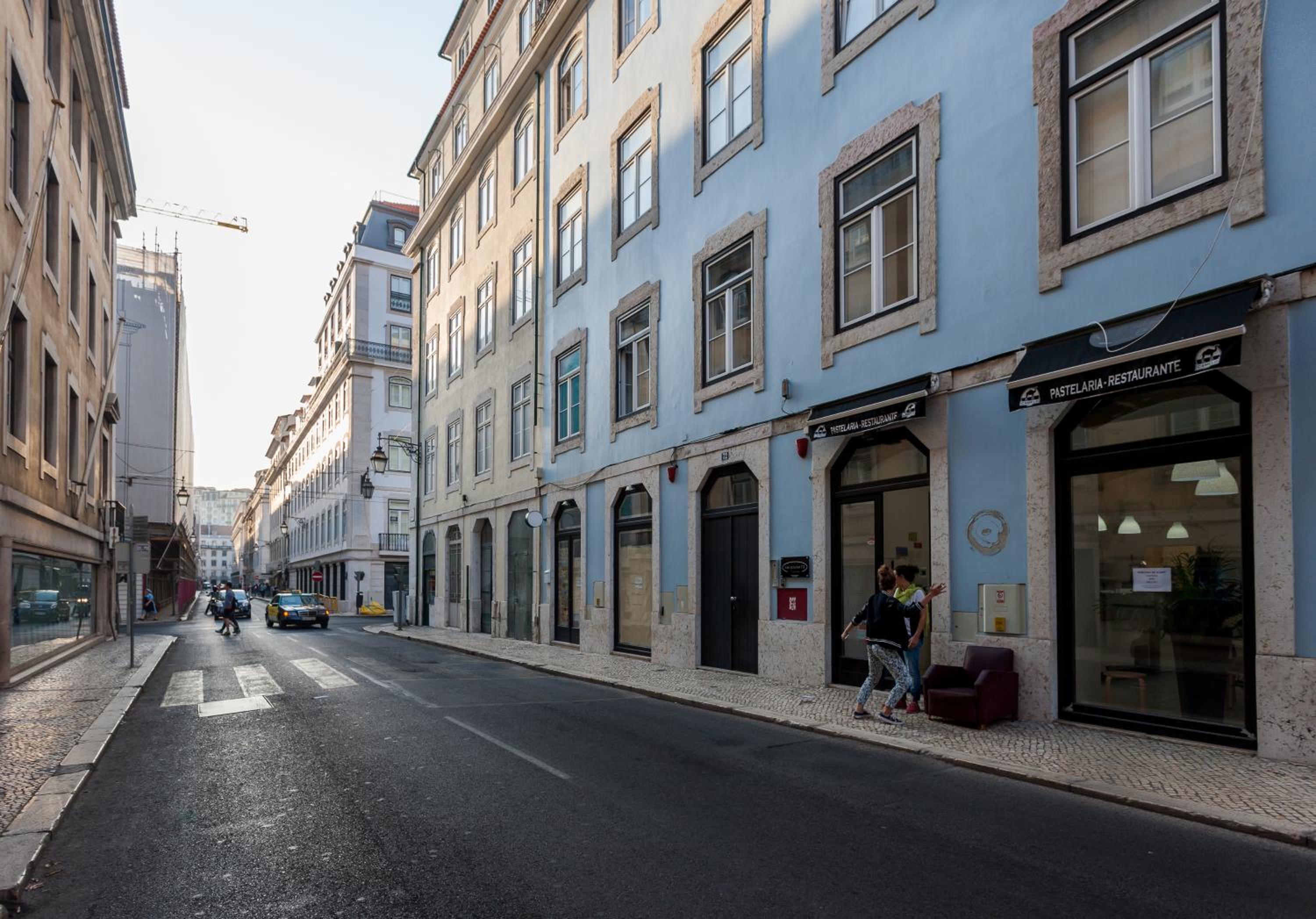 Baixa Vintage Three-Bedroom Apartment - by LU Holidays