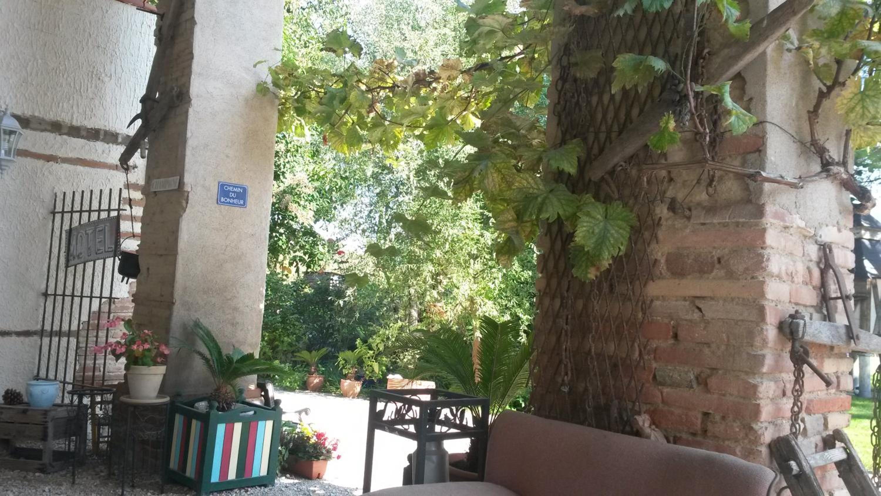 Le Clos de Saint Amour view 3
