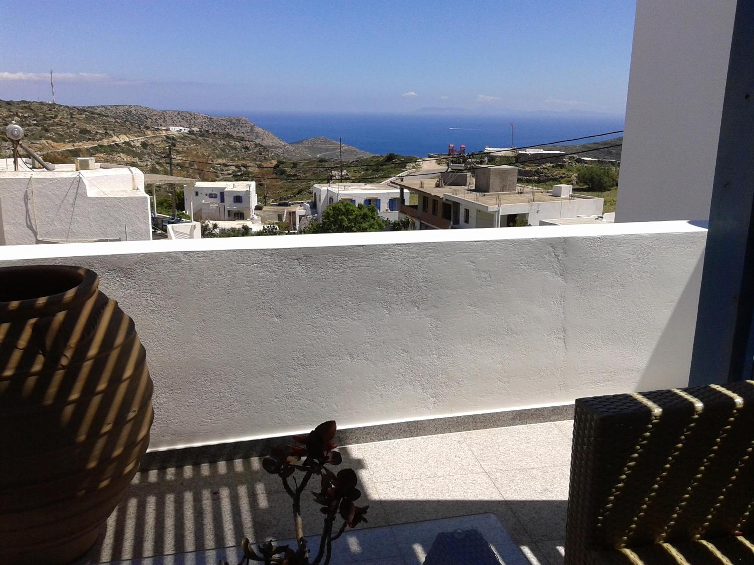 Stegadi Apartments Sikinos view 5
