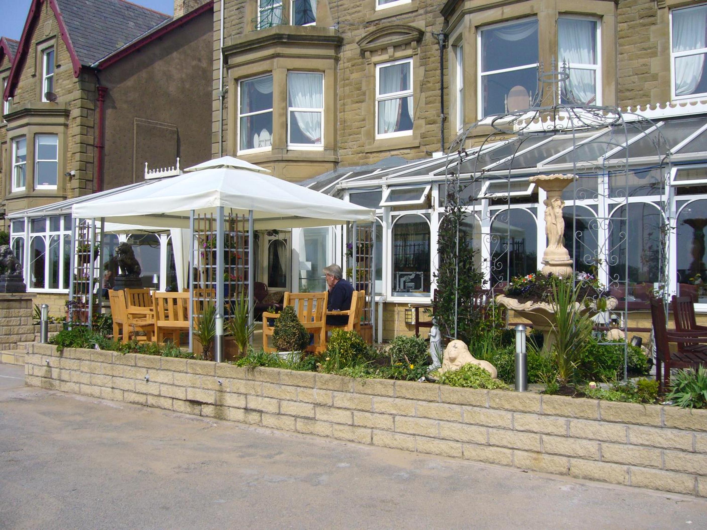 Lytham St Annes Vacations - Monterey Beach Hotel - Property Image 4
