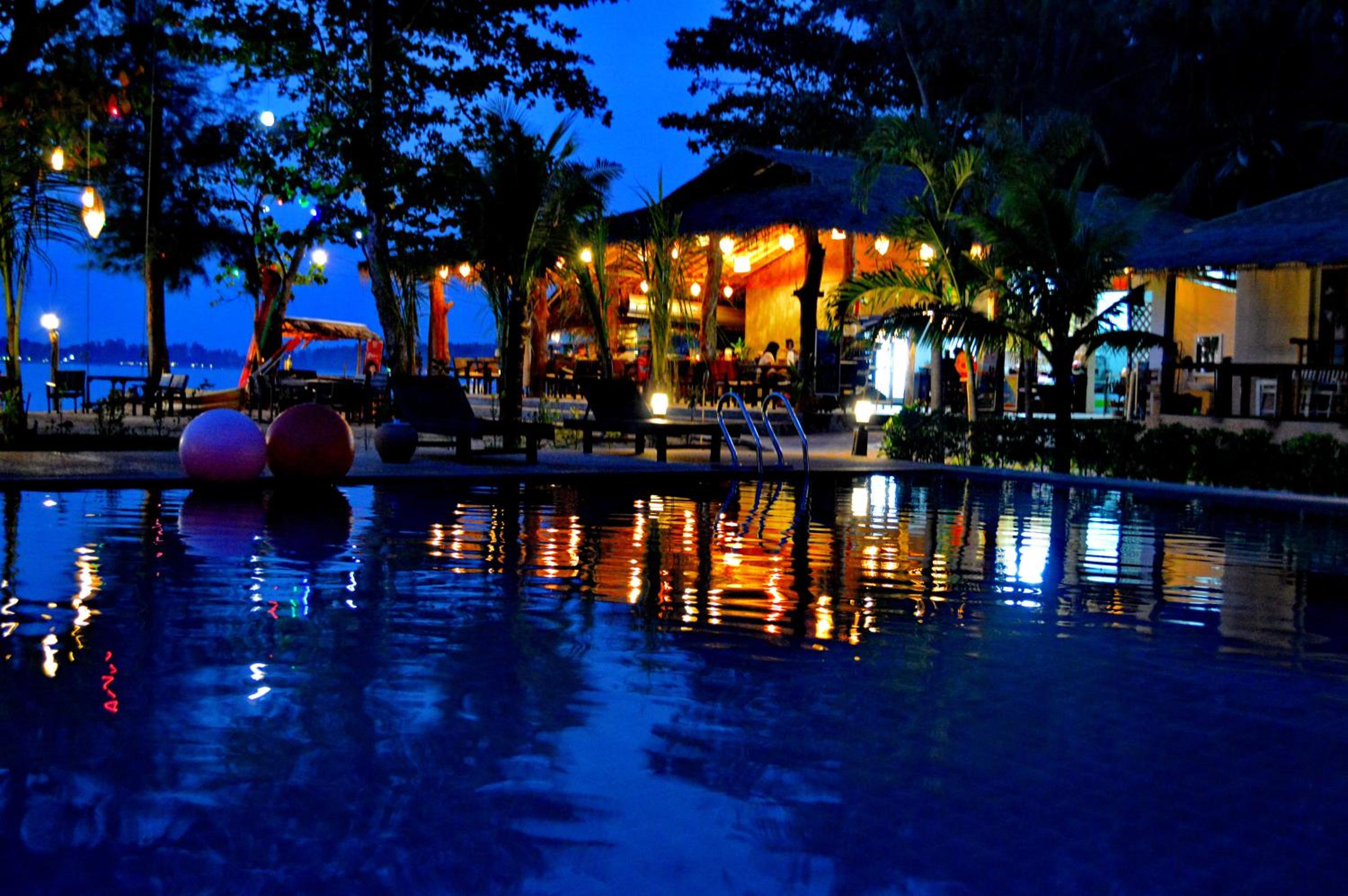 Banana Beach Resort