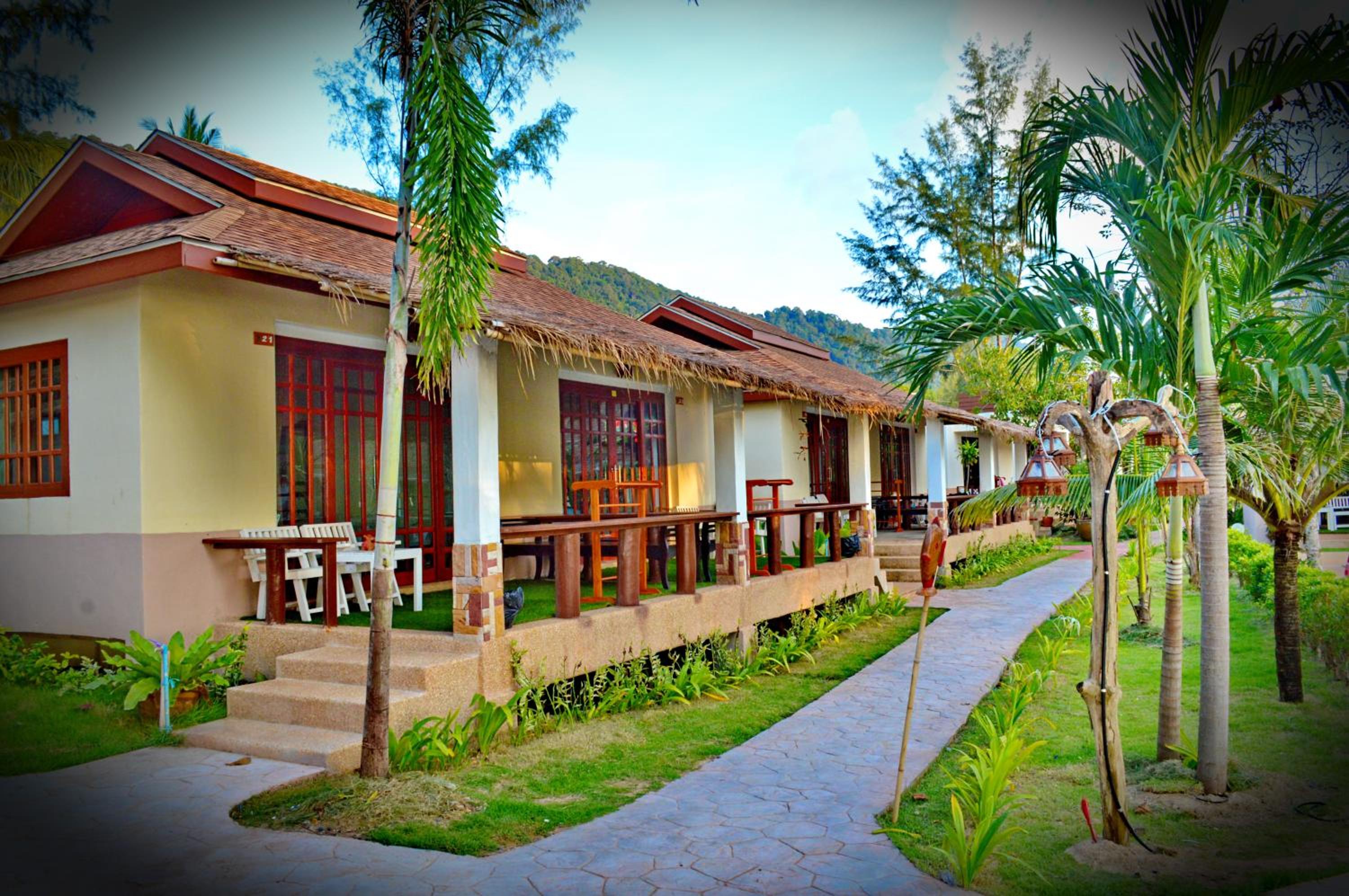 Banana Beach Resort