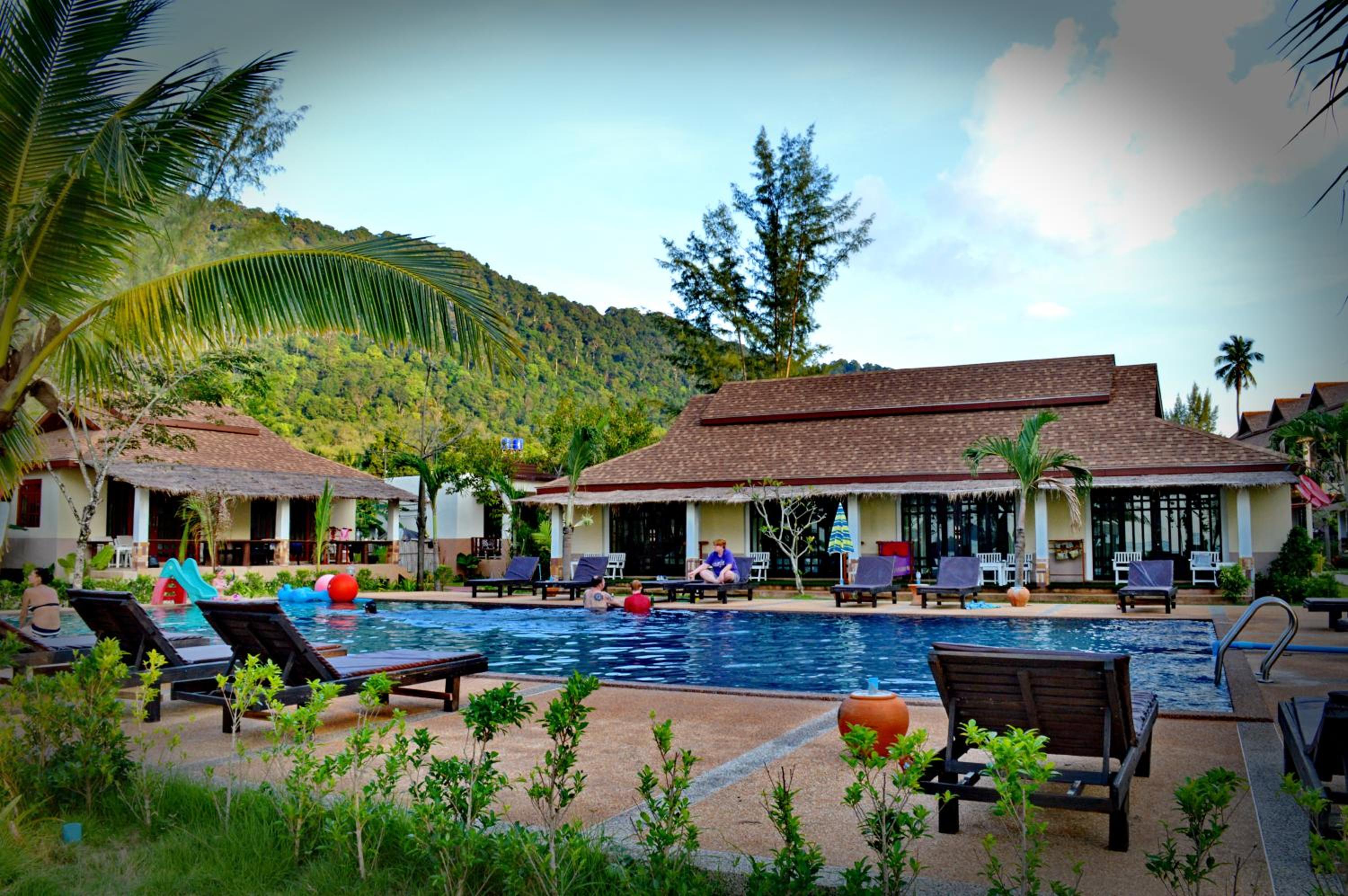 Banana Beach Resort