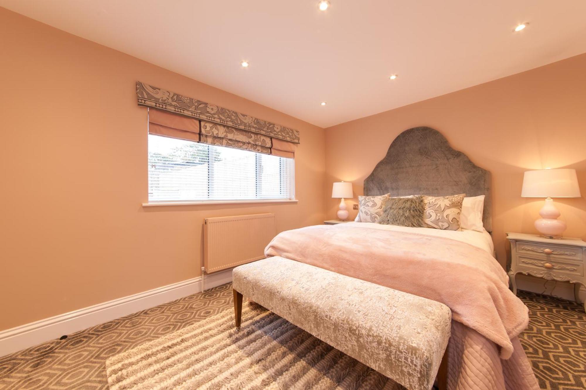 Suites at number Ten