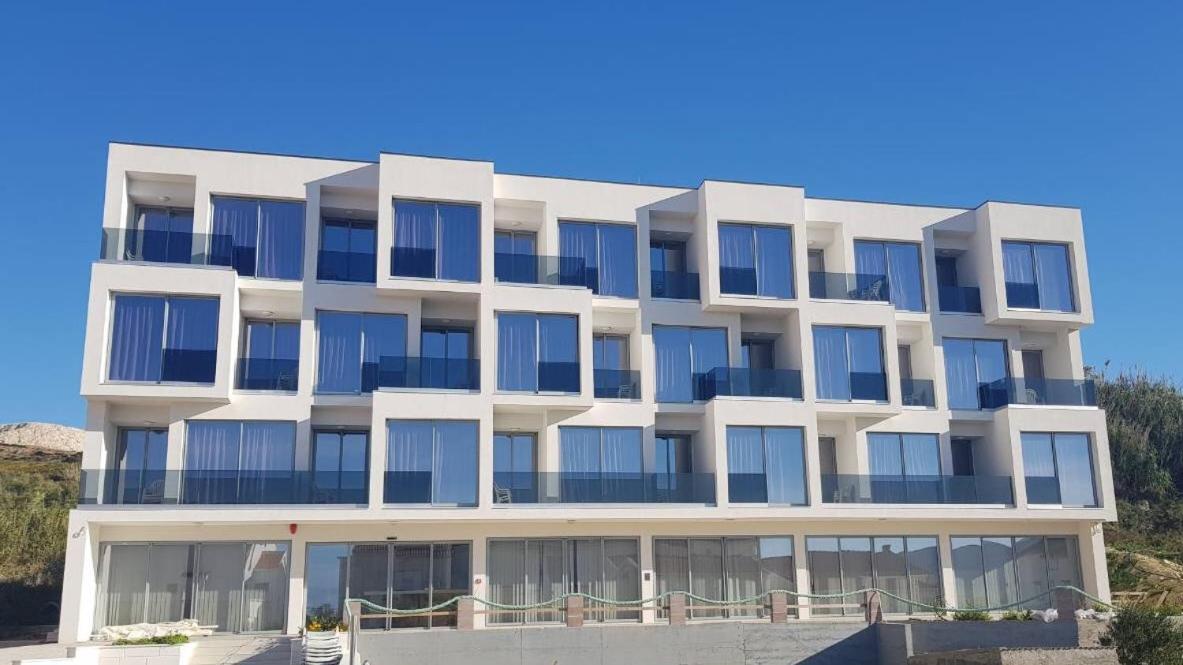 Hotel Bara Bay - Image 1