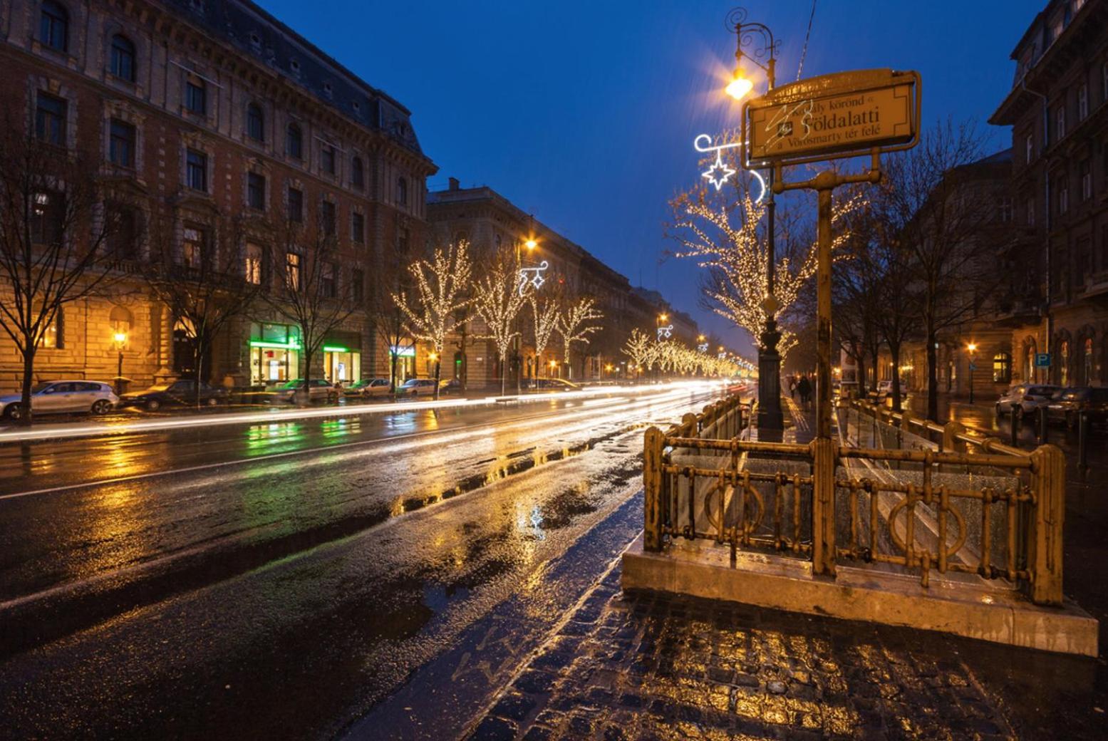 Central Studio Boulevard