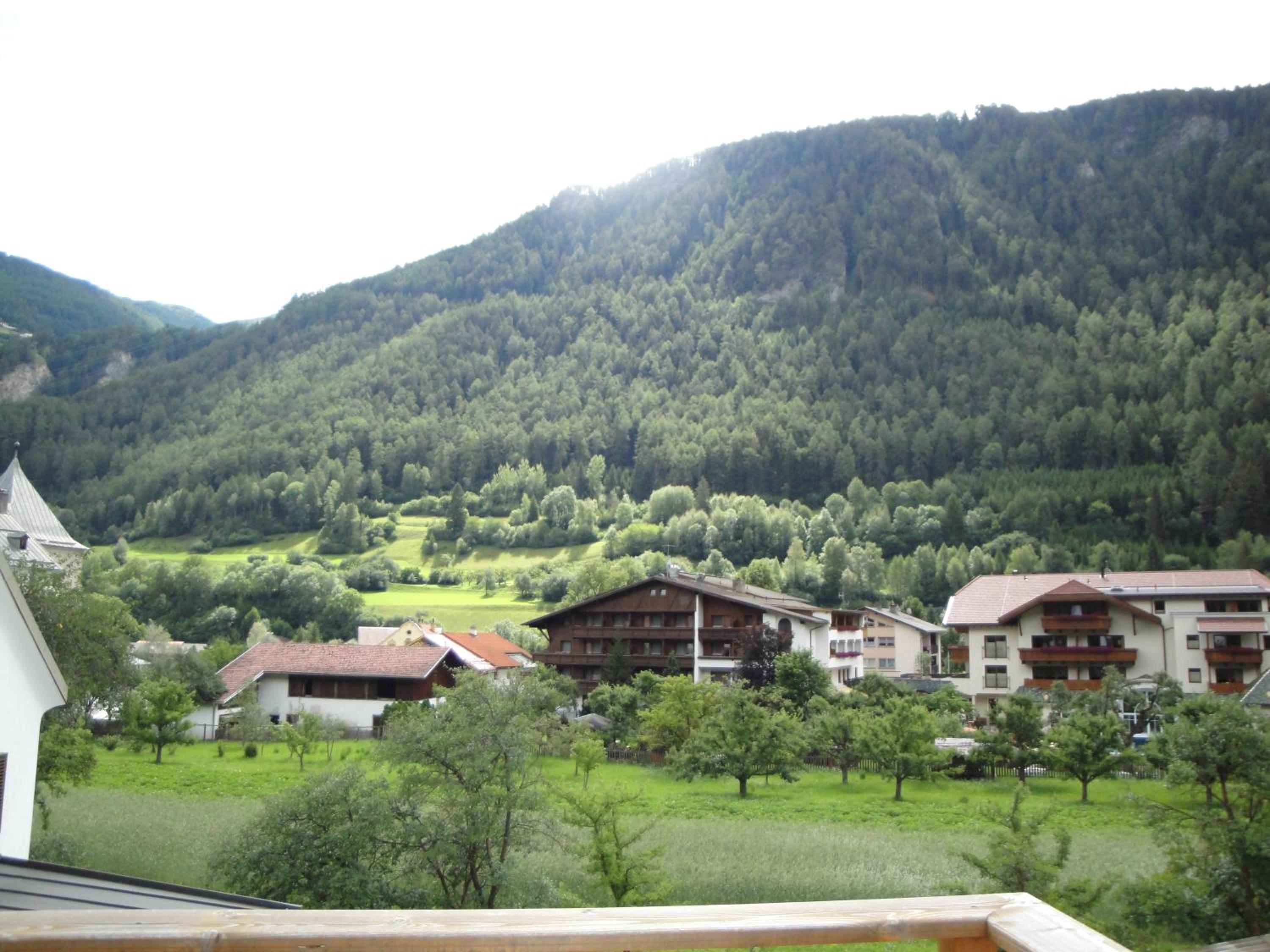 Photo 47
