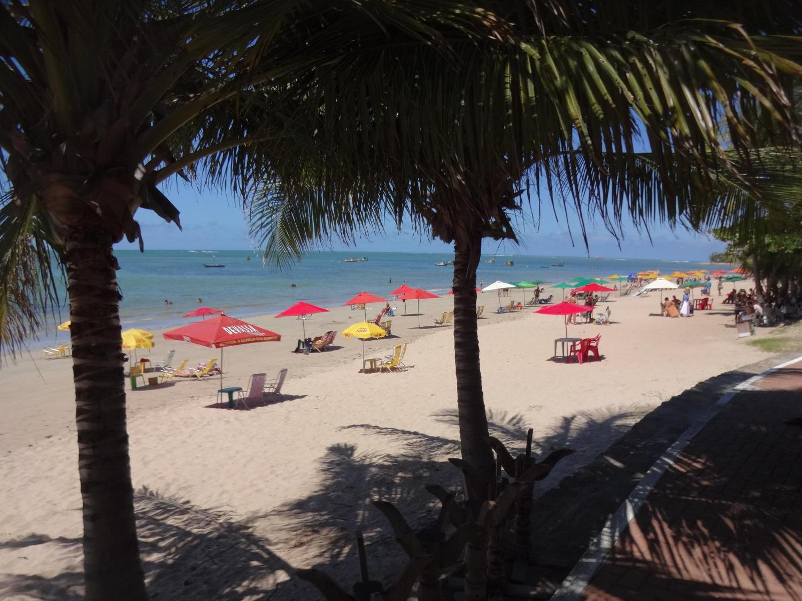 Apartamento beira mar por temporada - Maceió