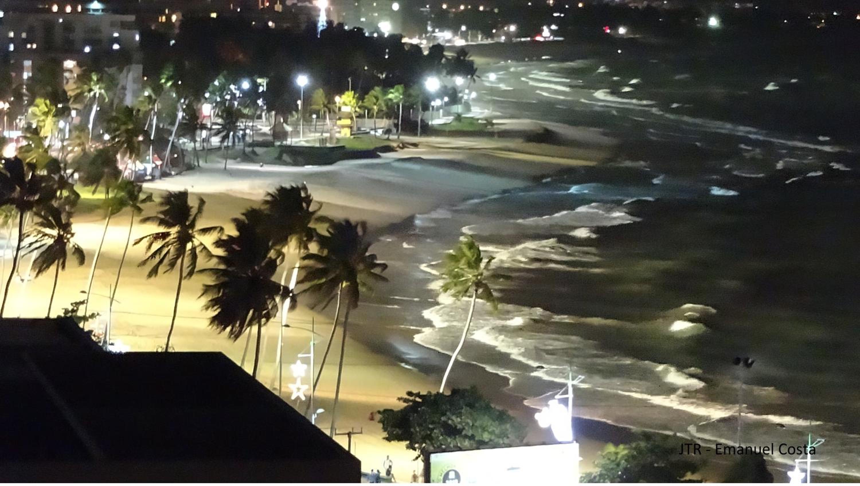 Apartamento beira mar por temporada - Maceió