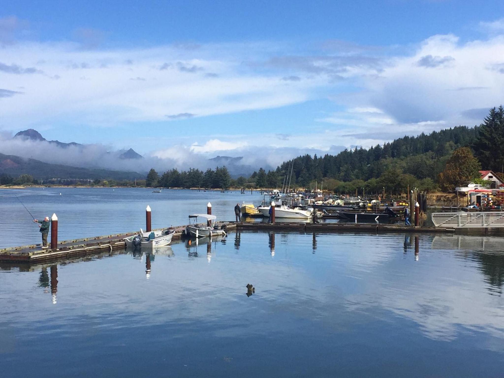 Wheeler on the Bay Lodge and Marina