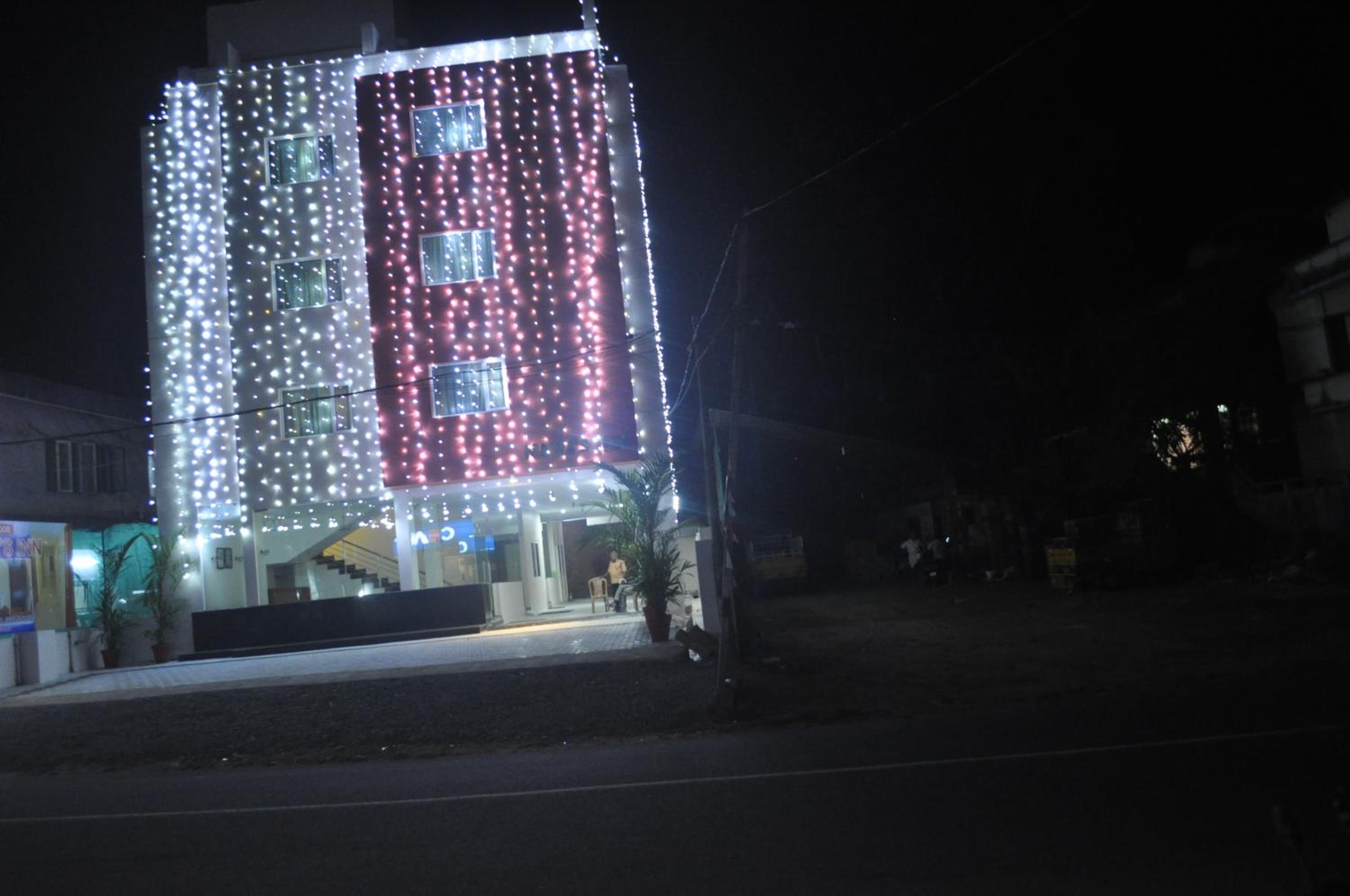 Vettoor Nanas Inn view 3