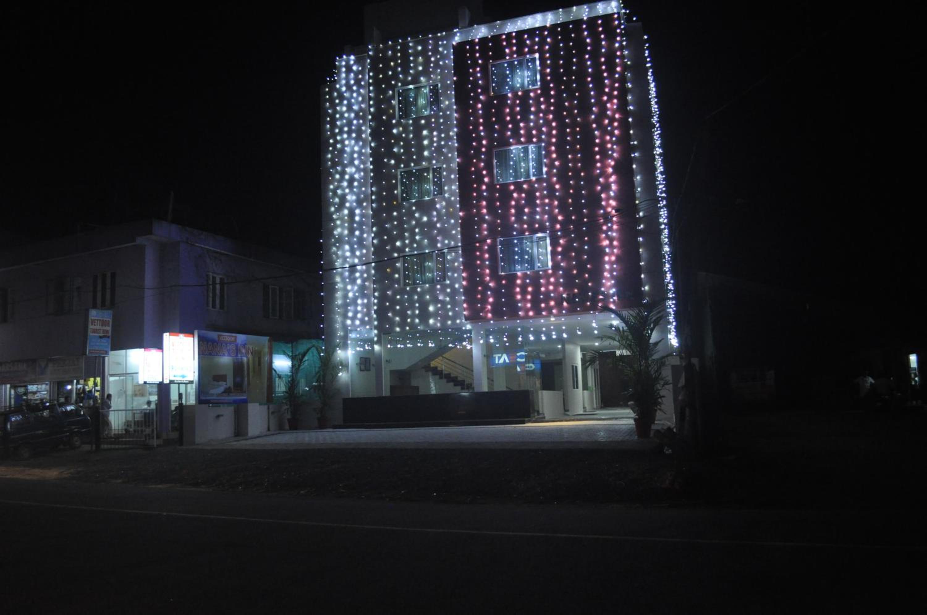 Vettoor Nanas Inn view 2