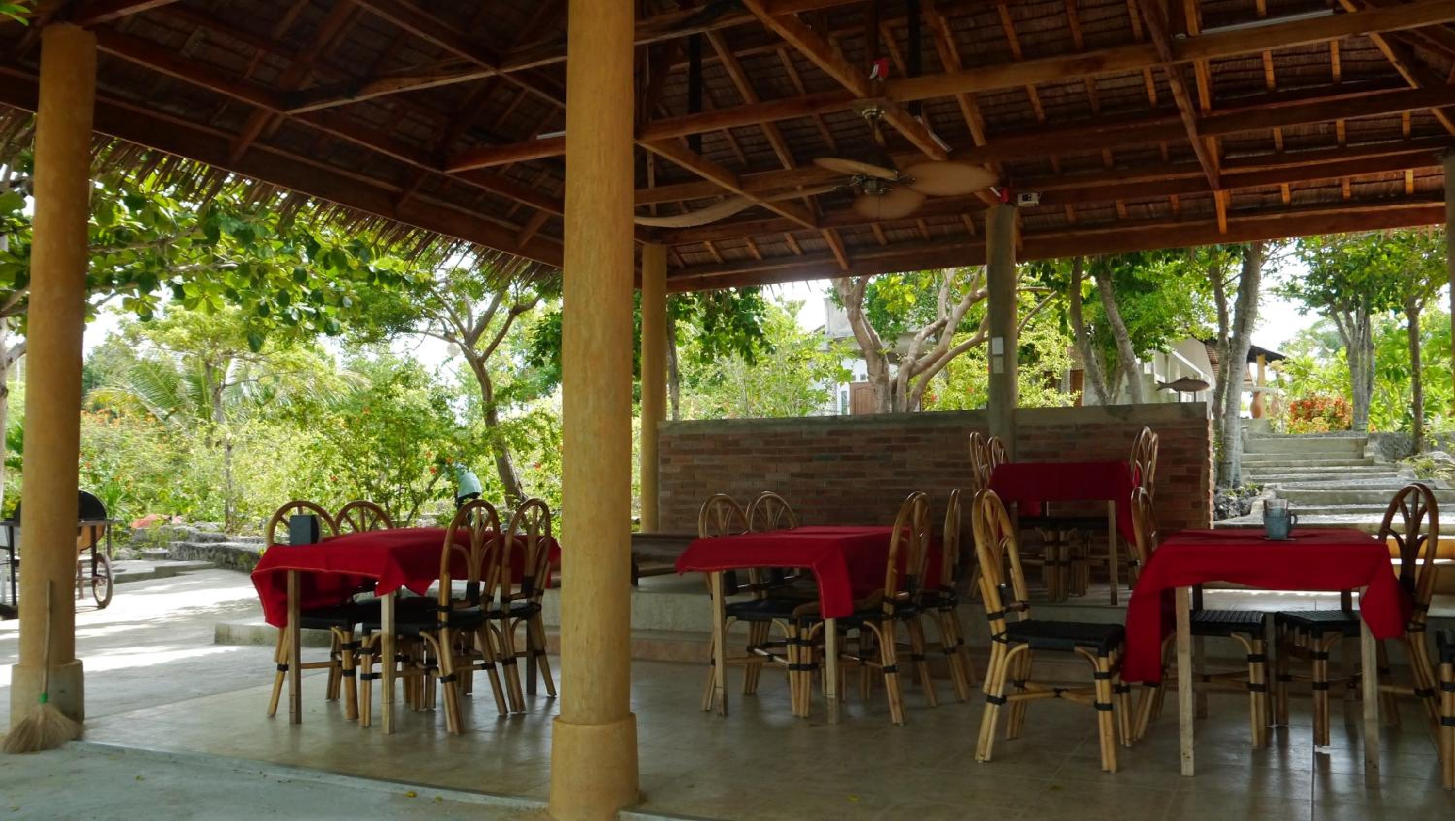 Moalboal T Breeze Coastal Resort
