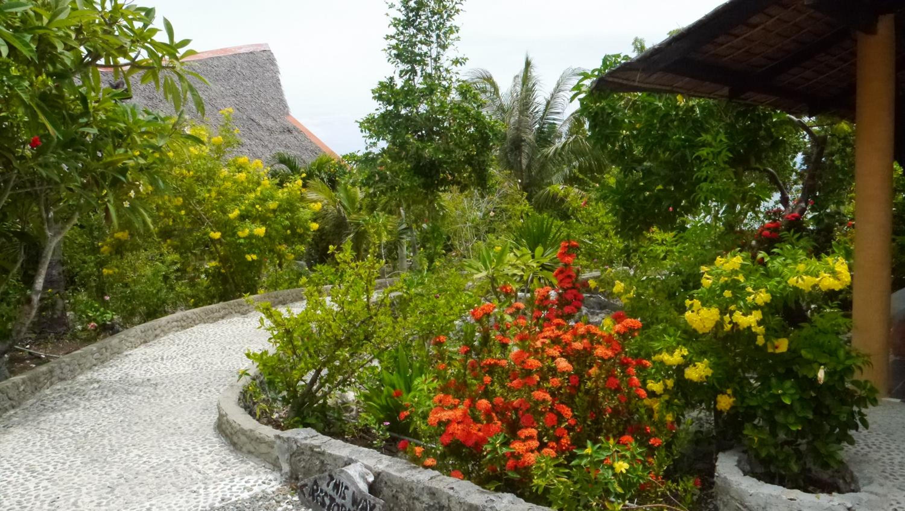 Moalboal T Breeze Coastal Resort