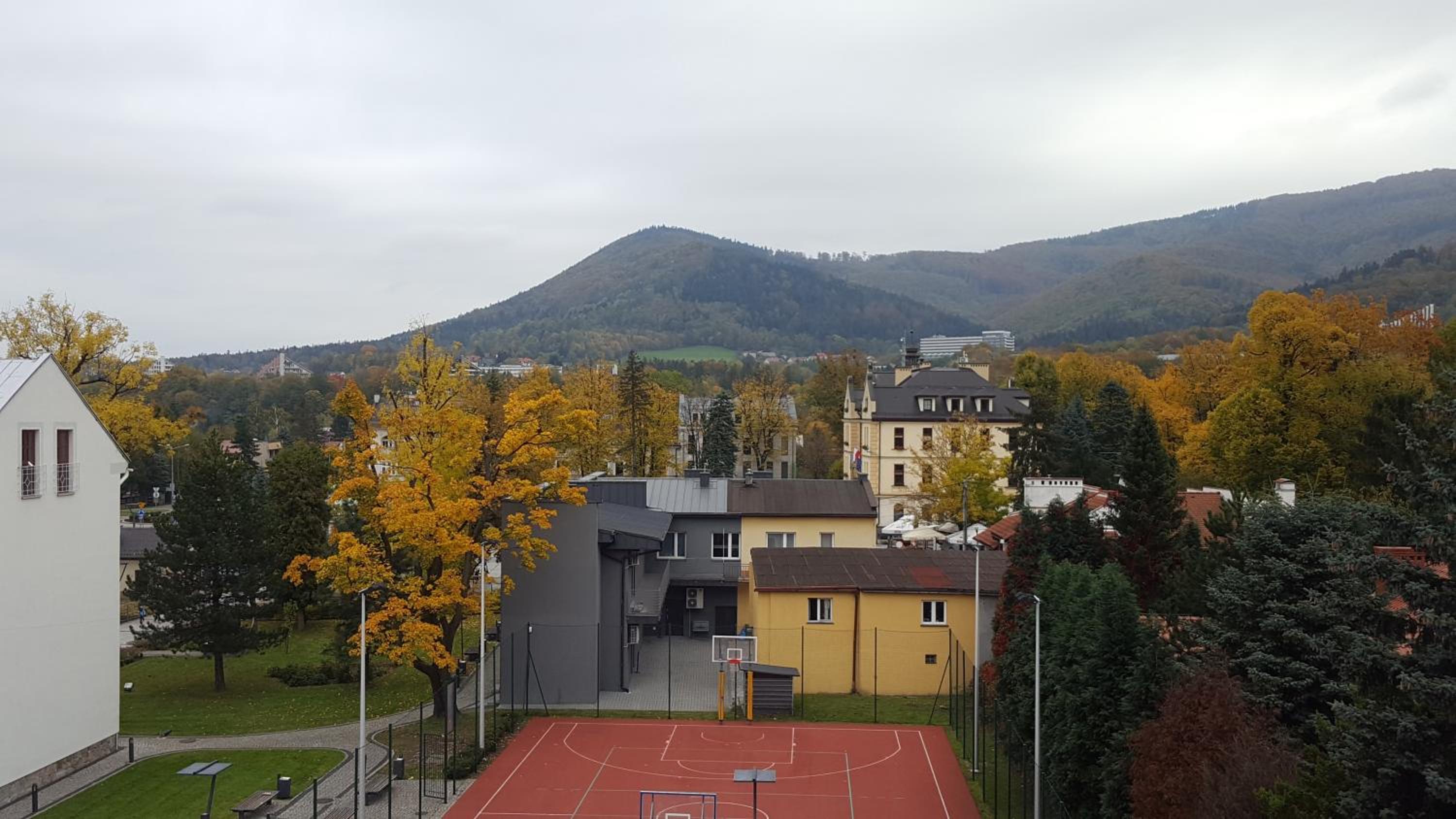 Photo 32