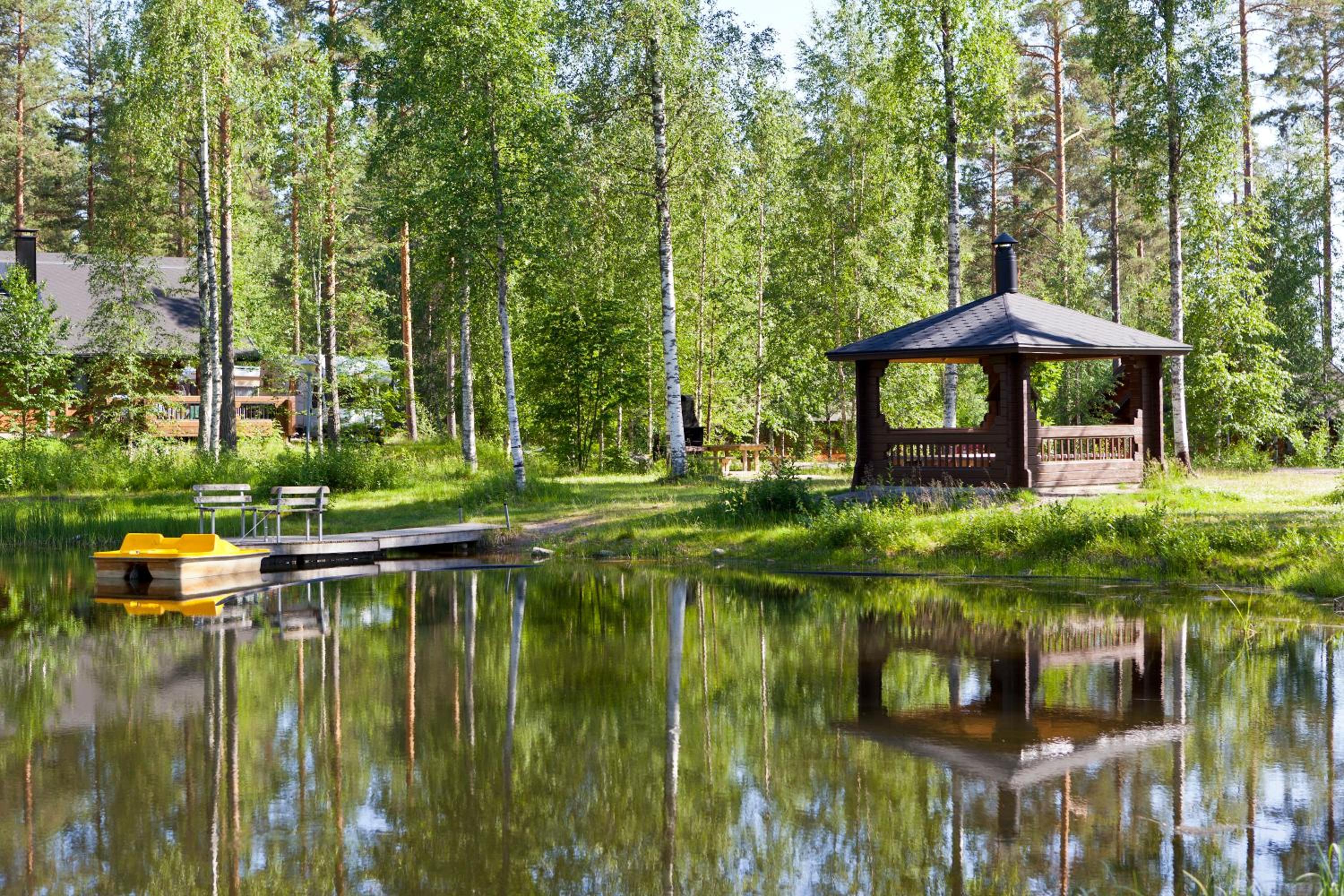 Holiday Club Hannunkivi Cottages view 2