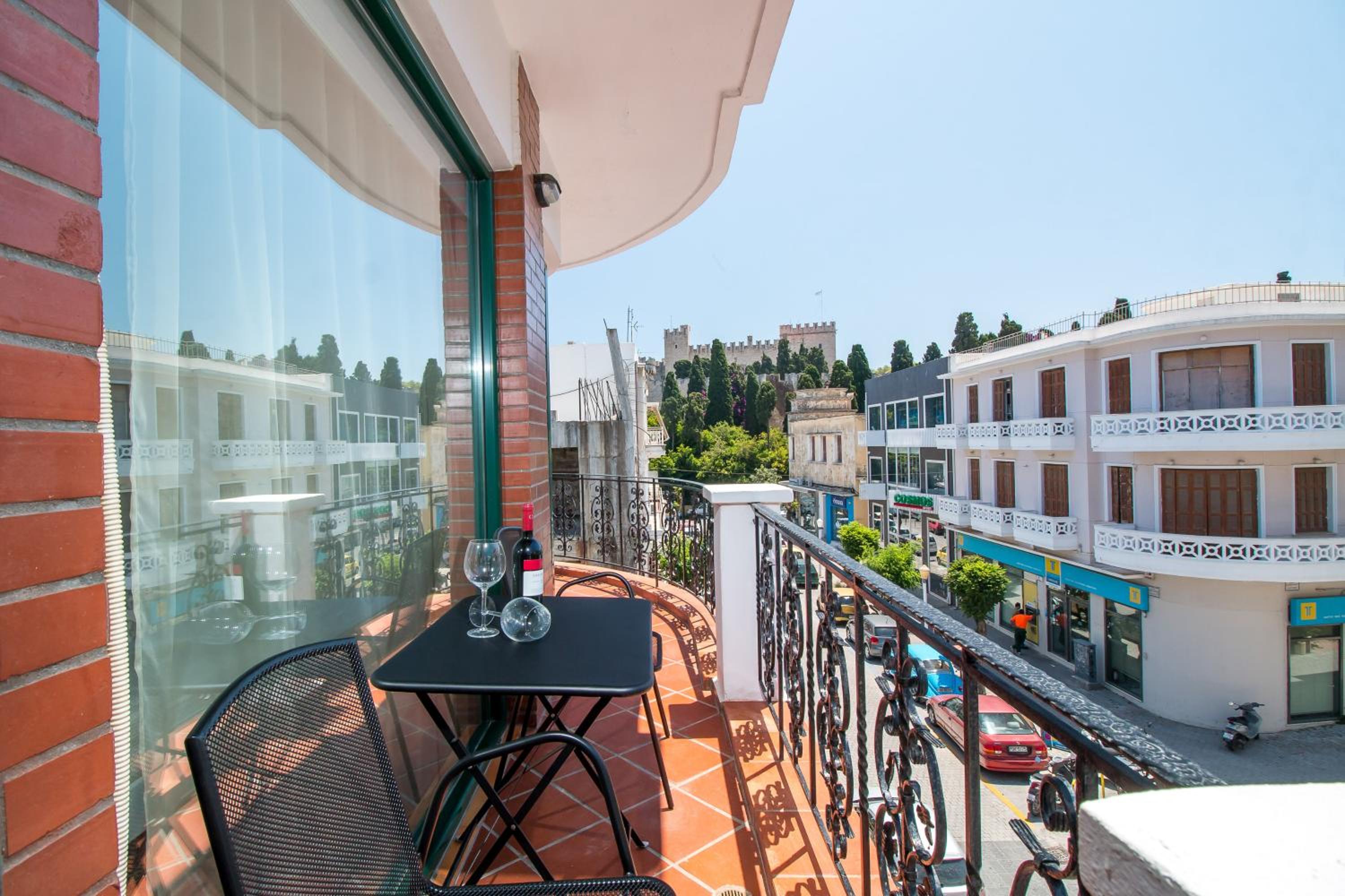 Danezis City Stars Boutique Aparthotel