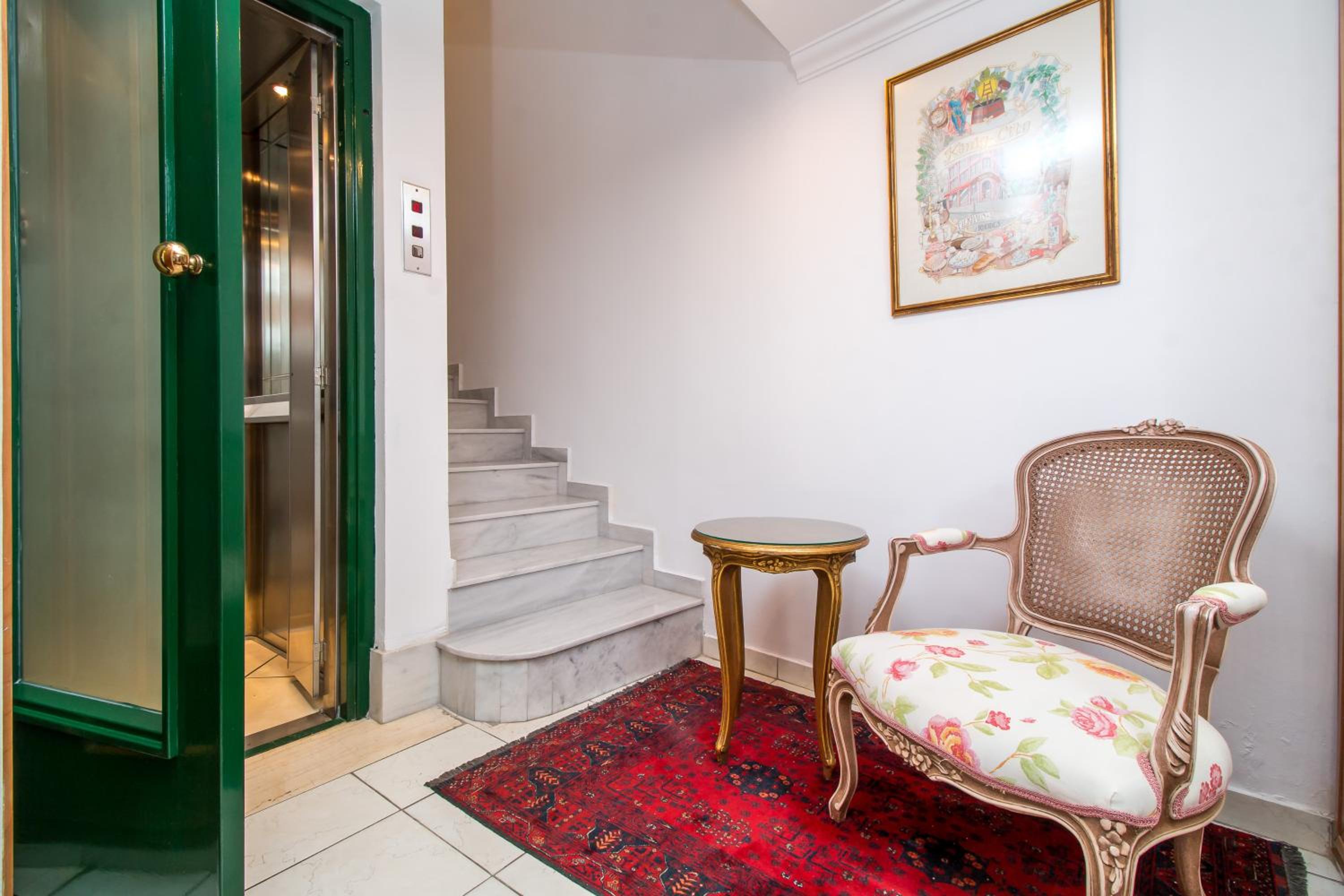 Danezis City Stars Boutique Aparthotel