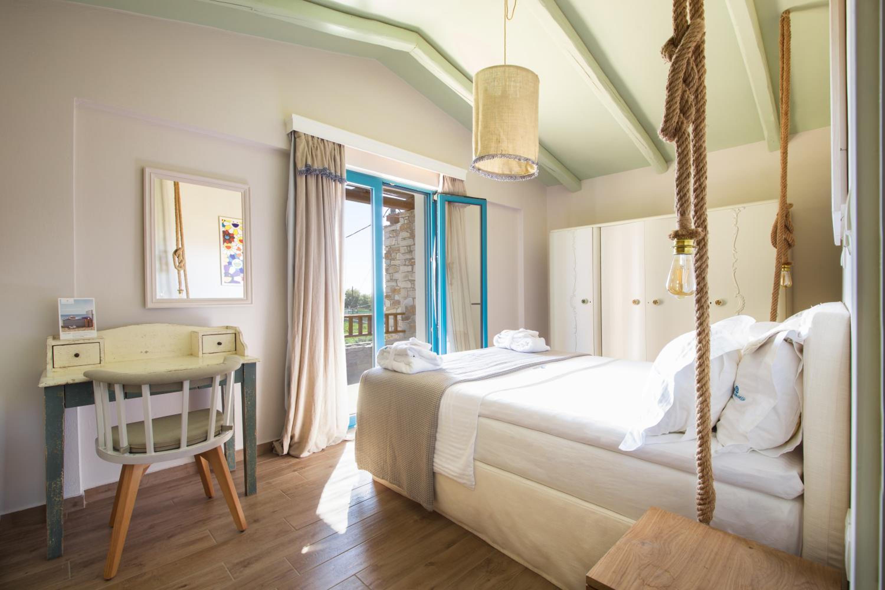 Anemoessa Luxury Villas
