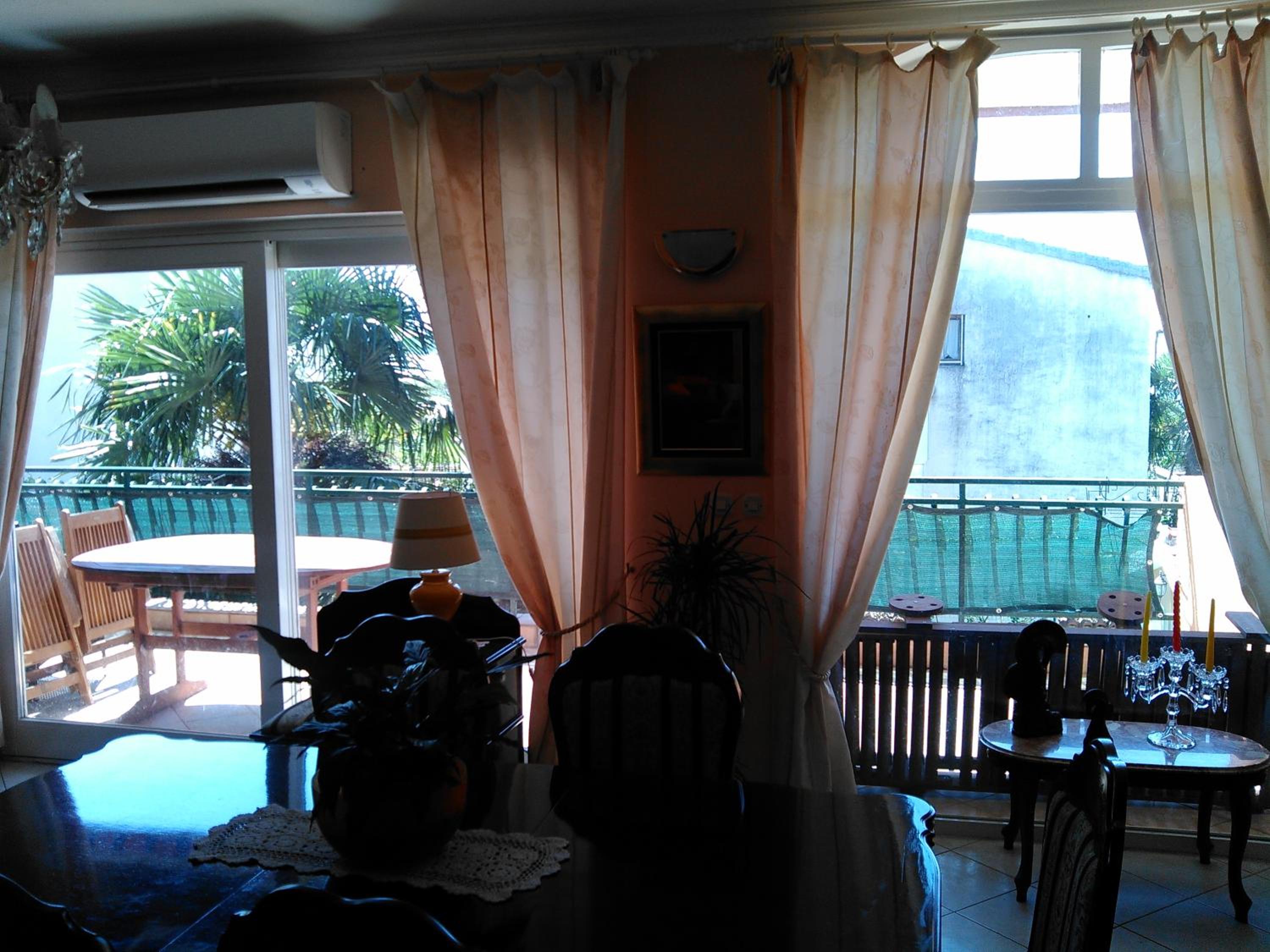 Photo 51