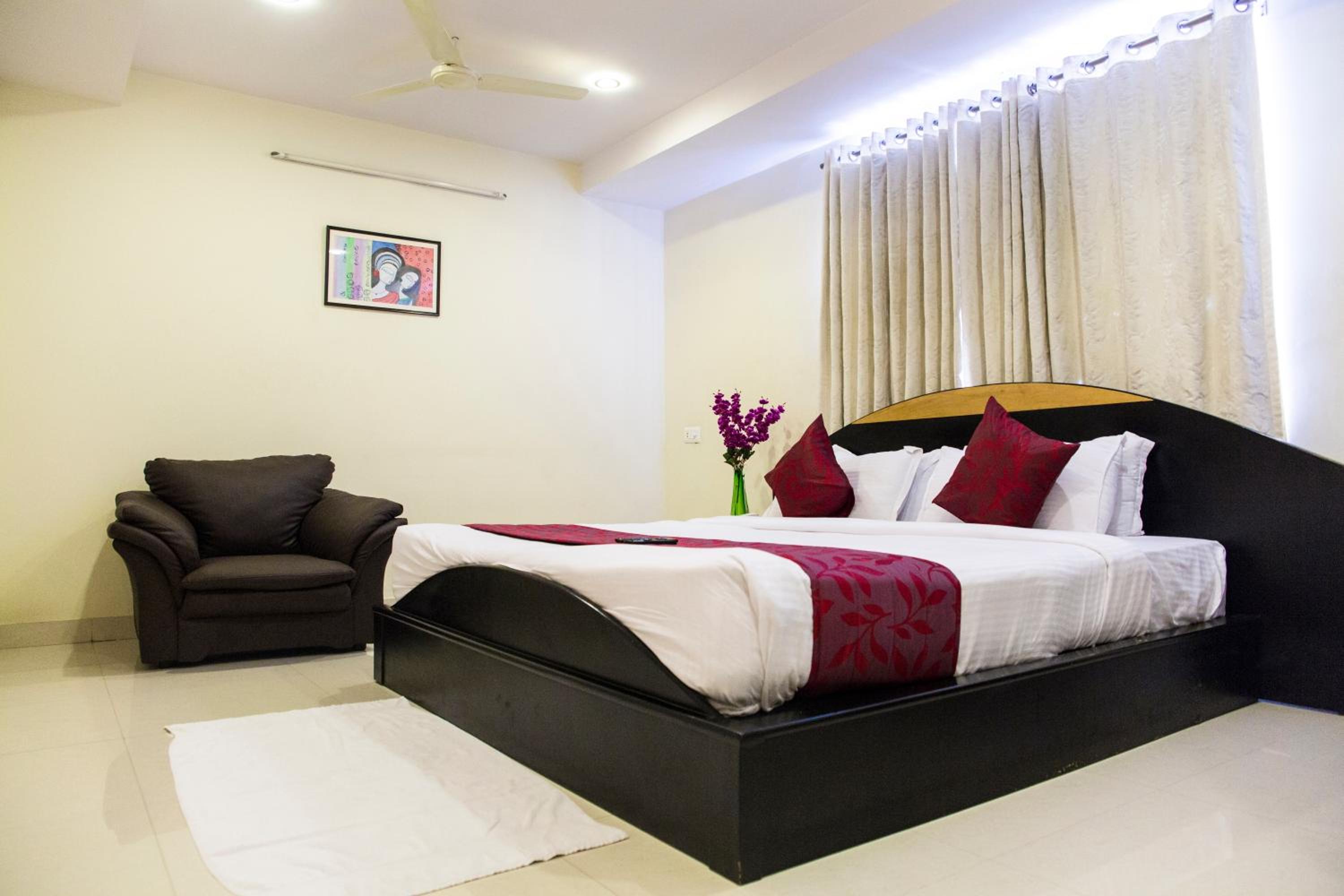 Aptly Premium Serviced Apartments - A BRAND UNIT OF SKYLA-Gachibowli view 2