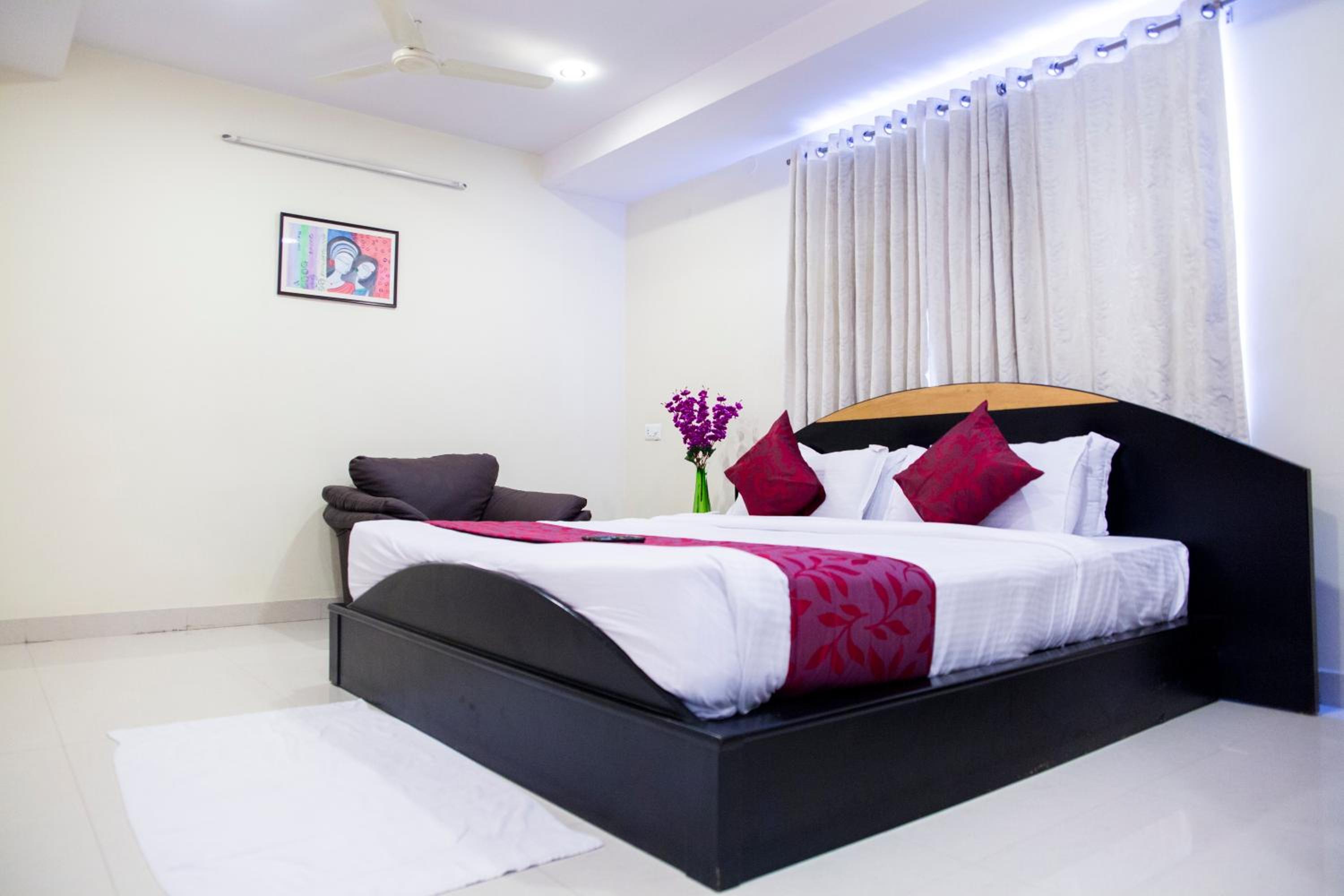 Aptly Premium Serviced Apartments - A BRAND UNIT OF SKYLA-Gachibowli view 3
