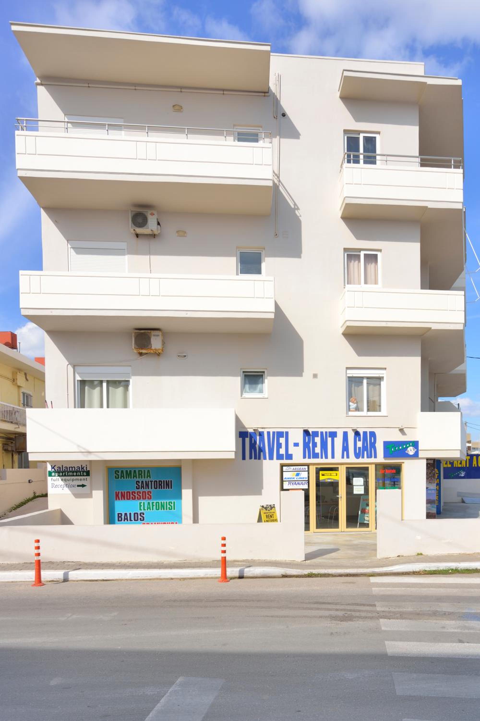 Kalamaki Apartments