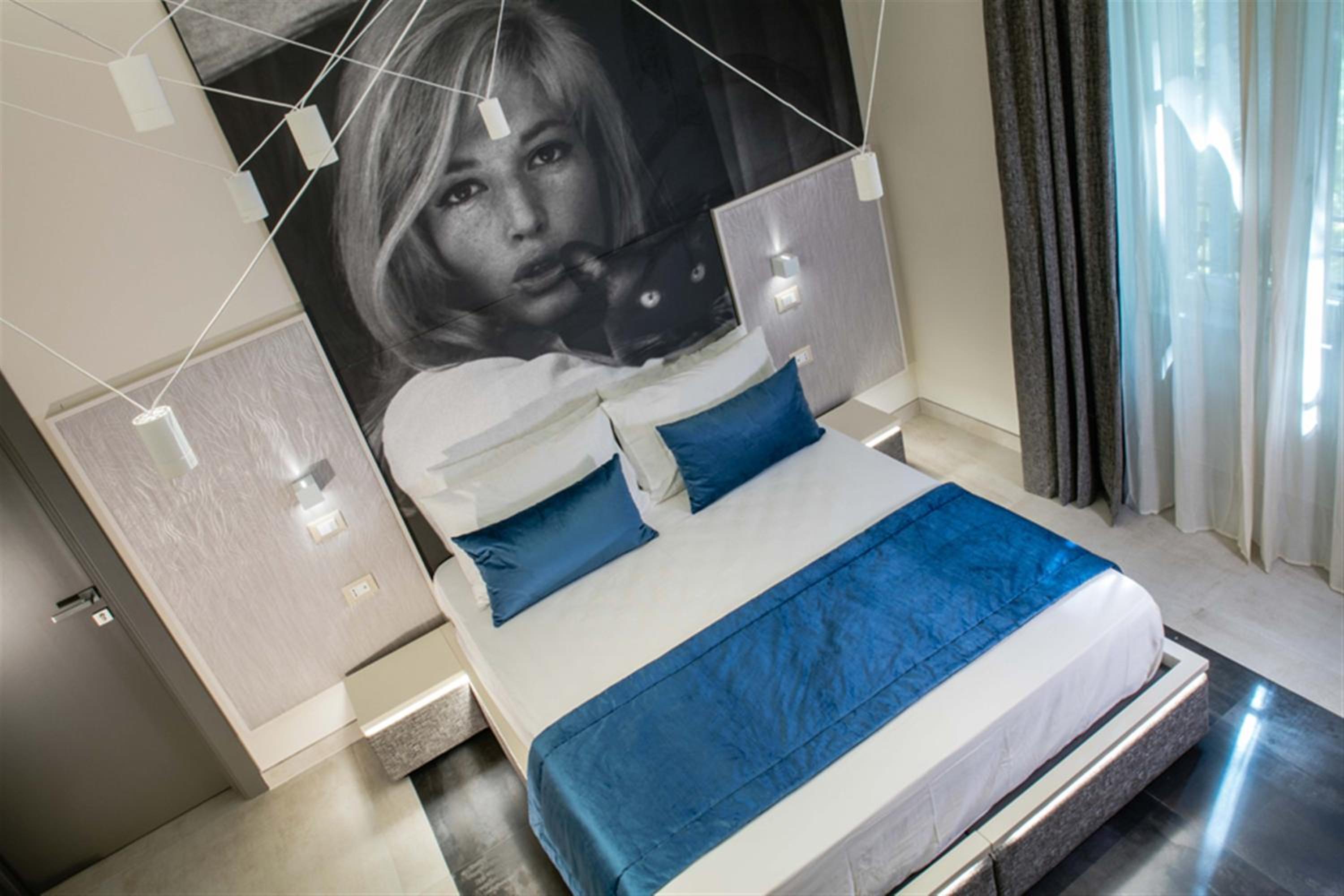 Via Veneto Luxury Suites