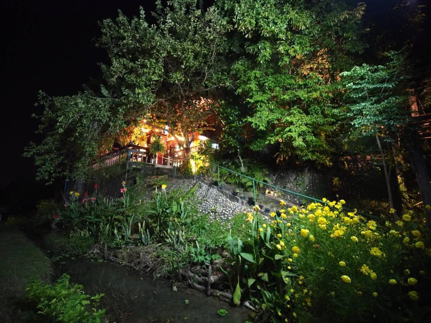 Pround Nan Cottage
