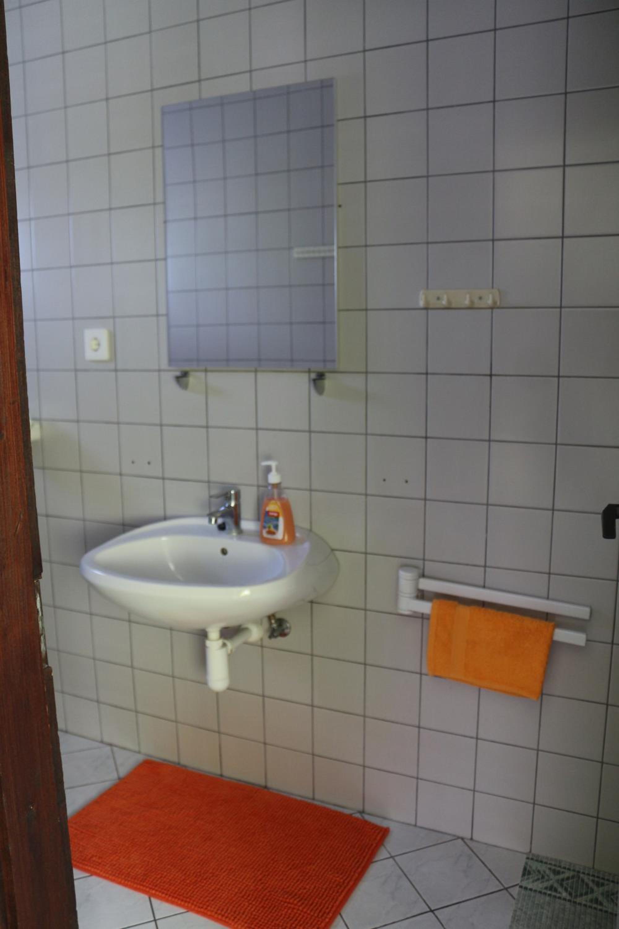 Photo 37