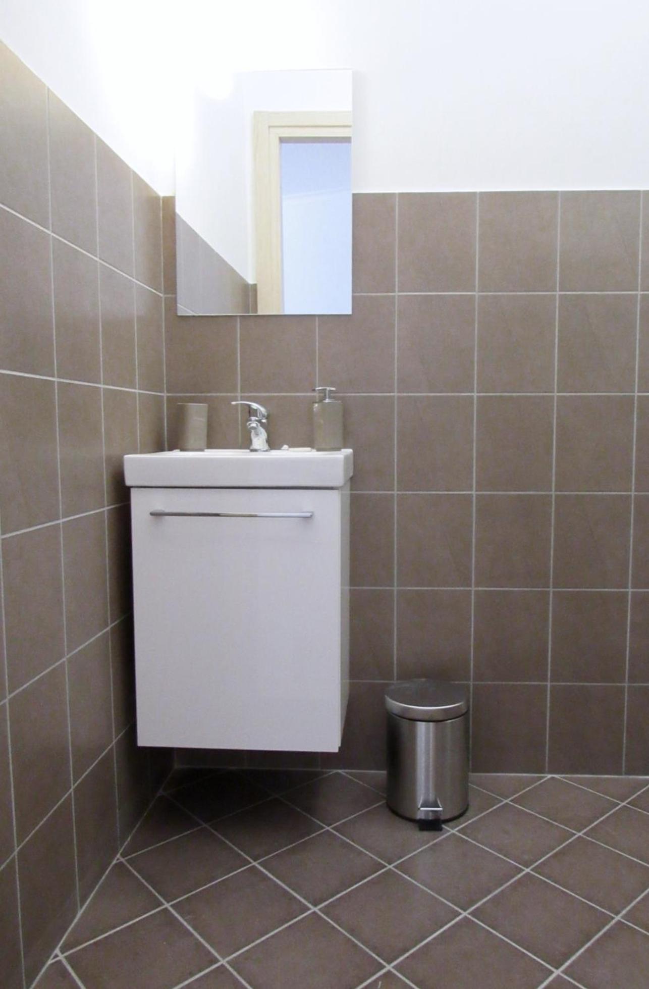 Roema Guest House