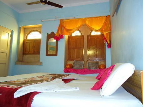 Ganesh Guest House view 5