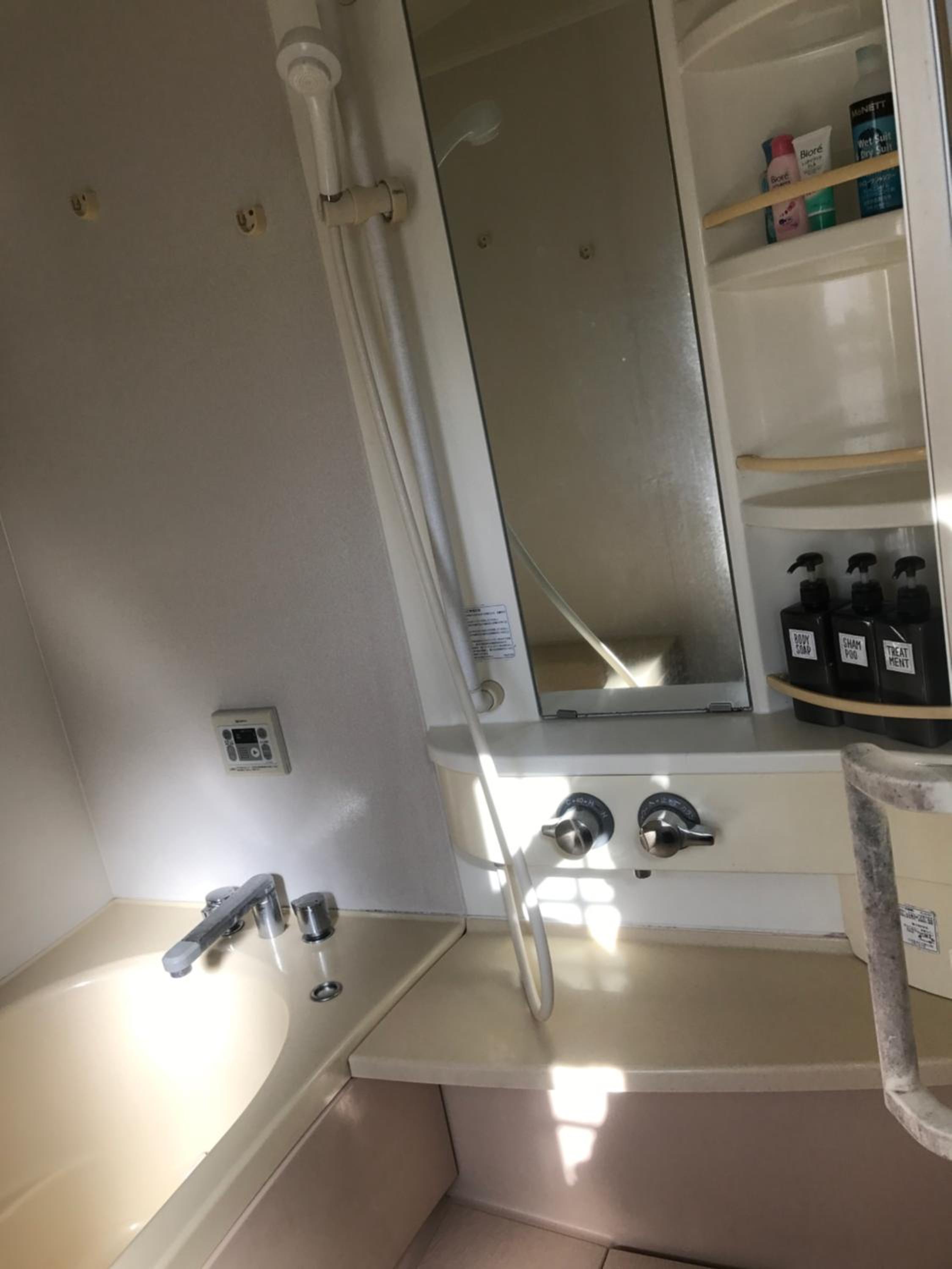 Photo 18