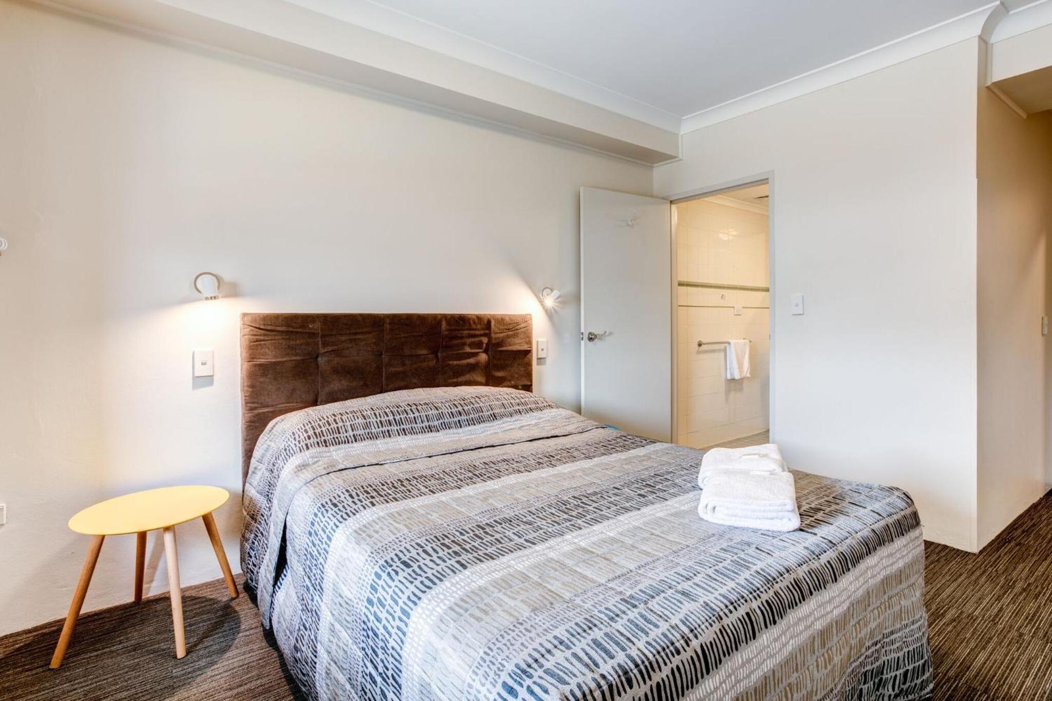 Arena Hotel (formerly Sleep Express Motel)