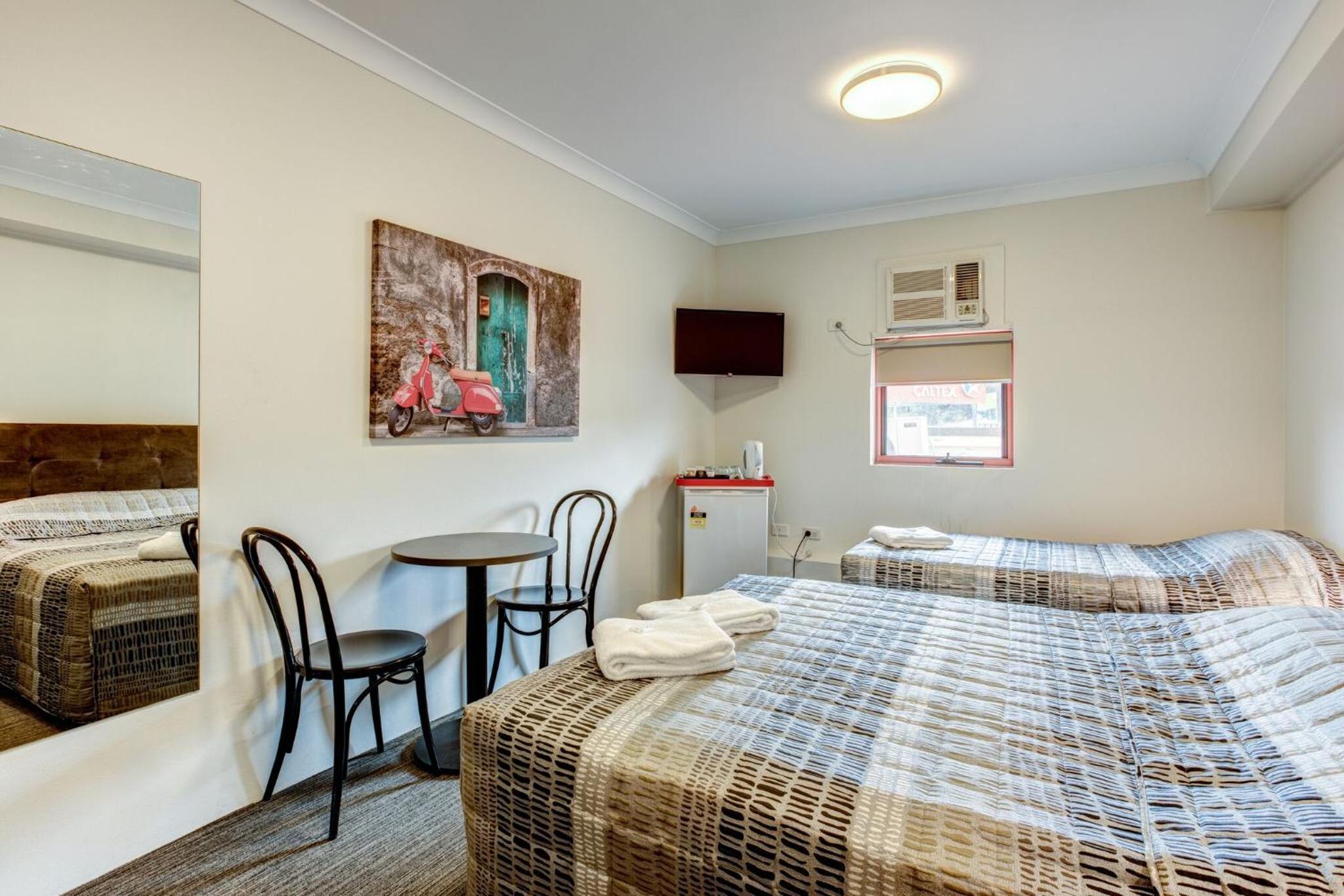 Arena Hotel (formerly Sleep Express Motel)