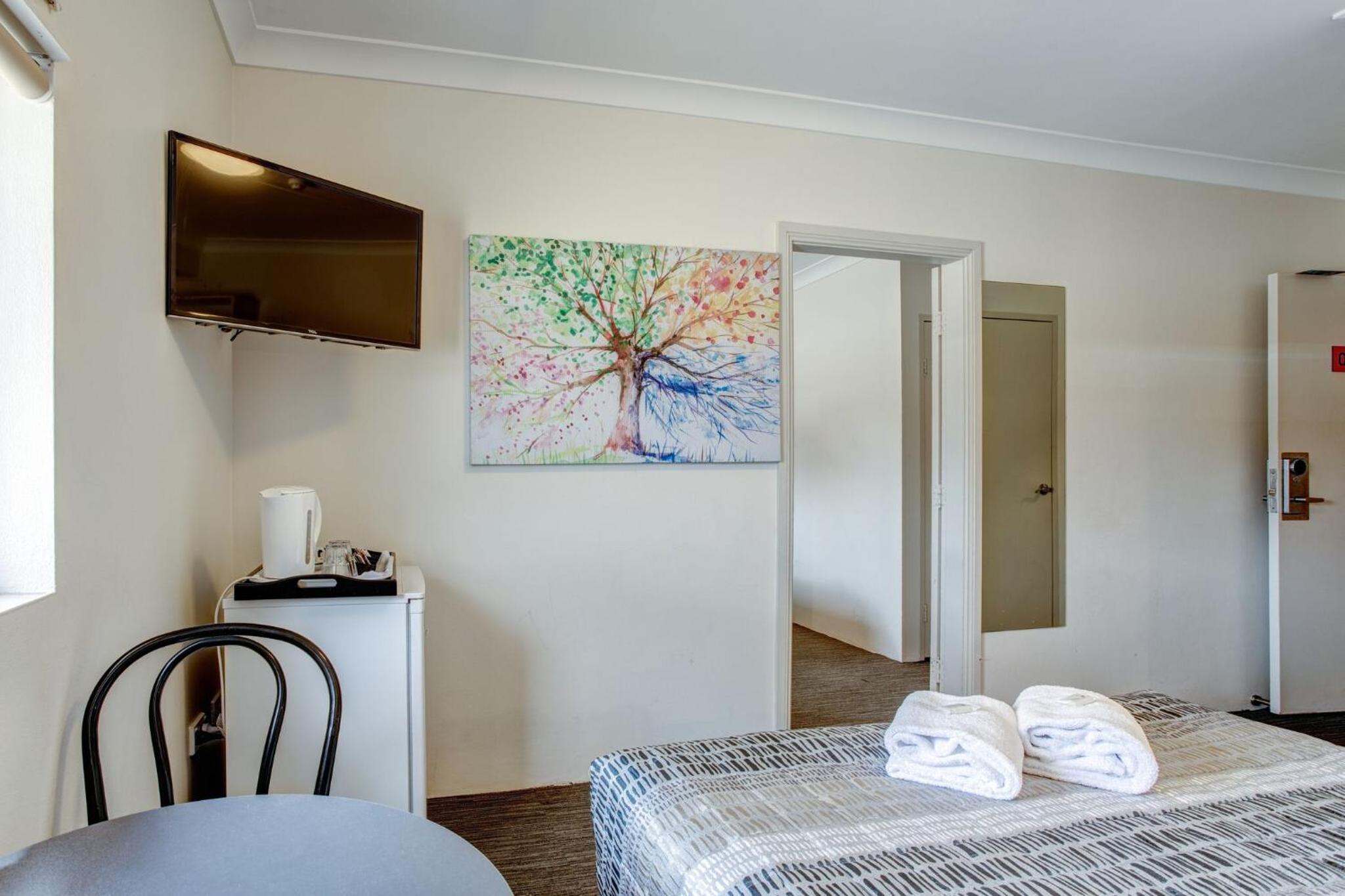 Arena Hotel (formerly Sleep Express Motel)