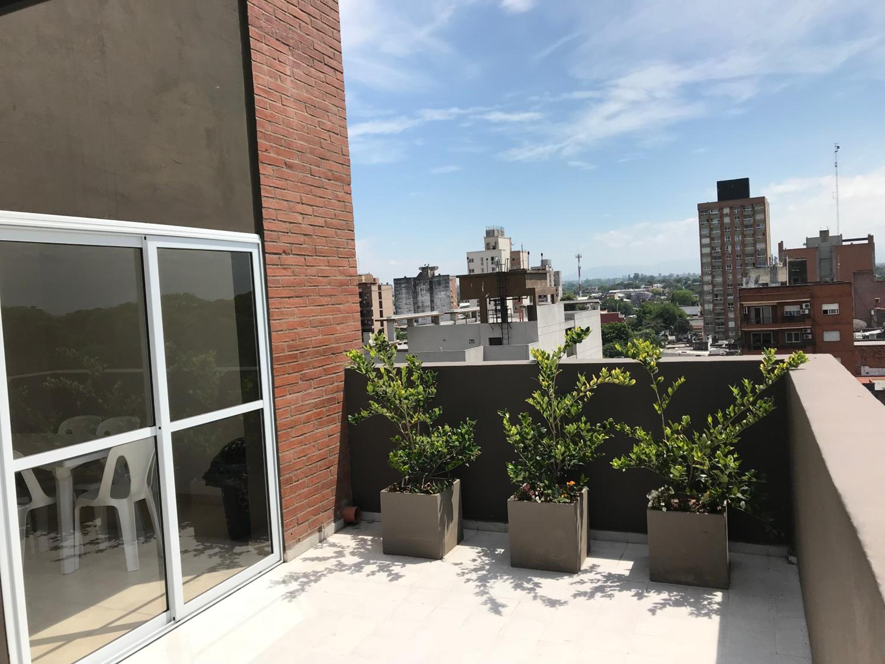 Hotel Edificio Celedonio Gutiérrez 651 - Image 1