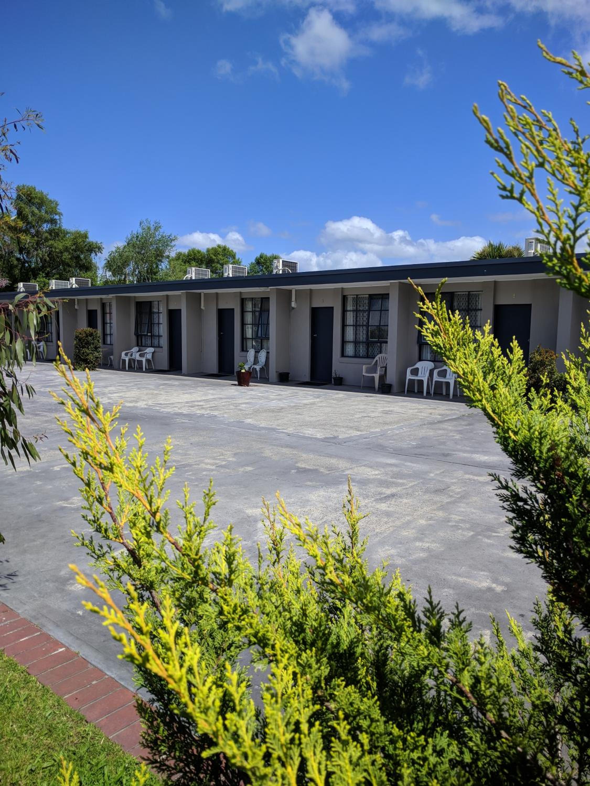 Beaconsfield Lodge Motel