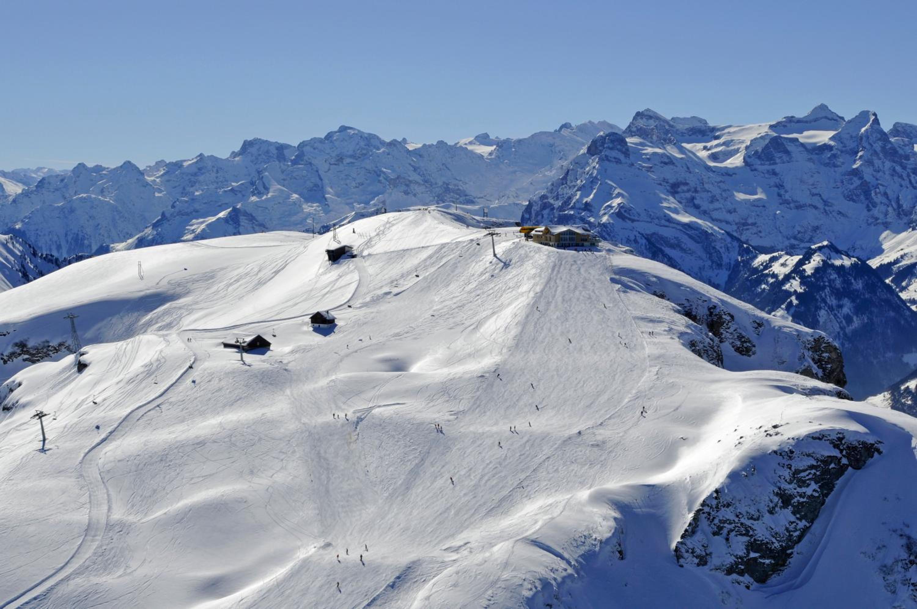 Fronalpstock Hotel & Restaurant view 3