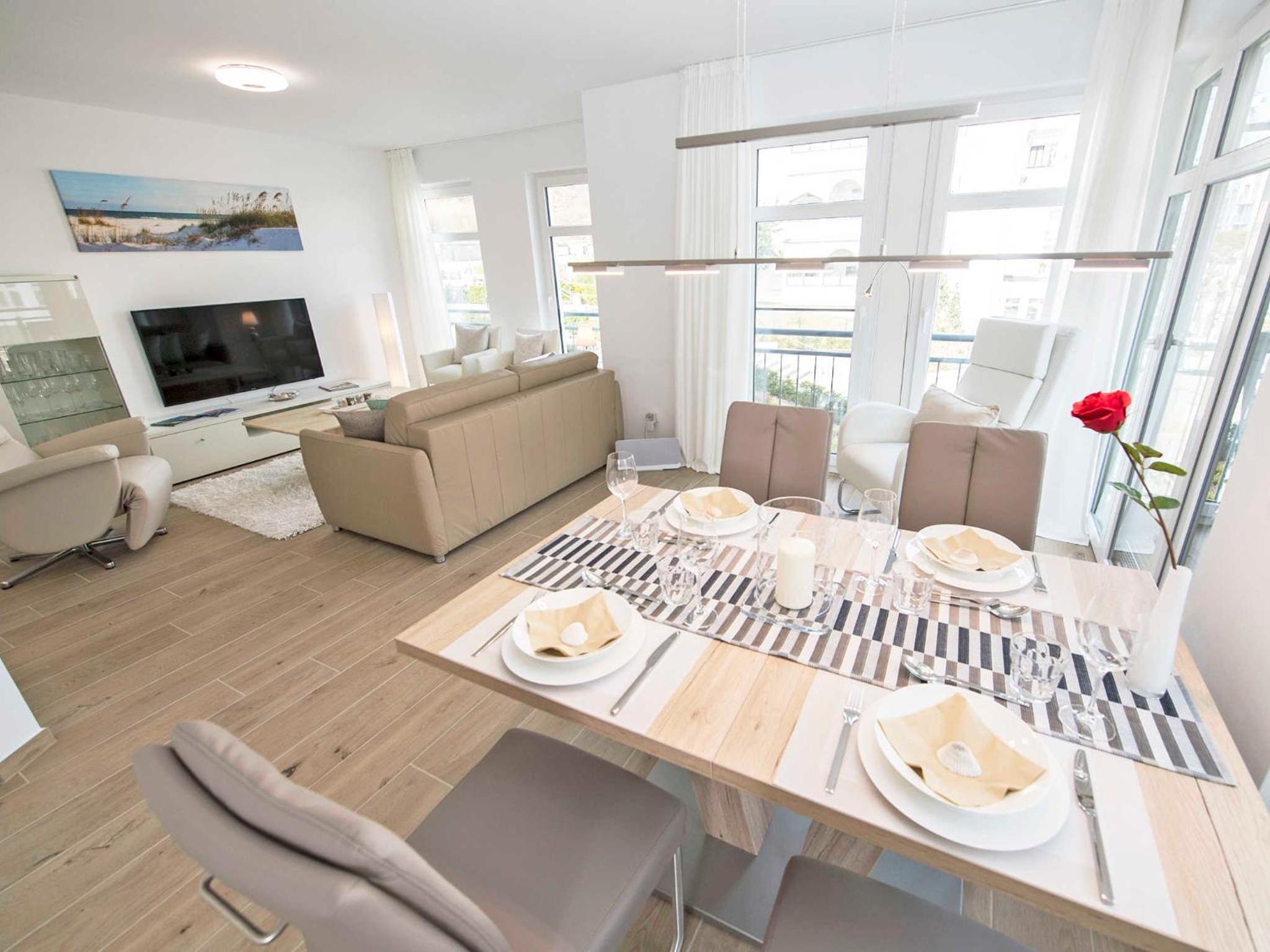 Villa Louisa in Sellin - WG 39 mit Balkon, strandnah