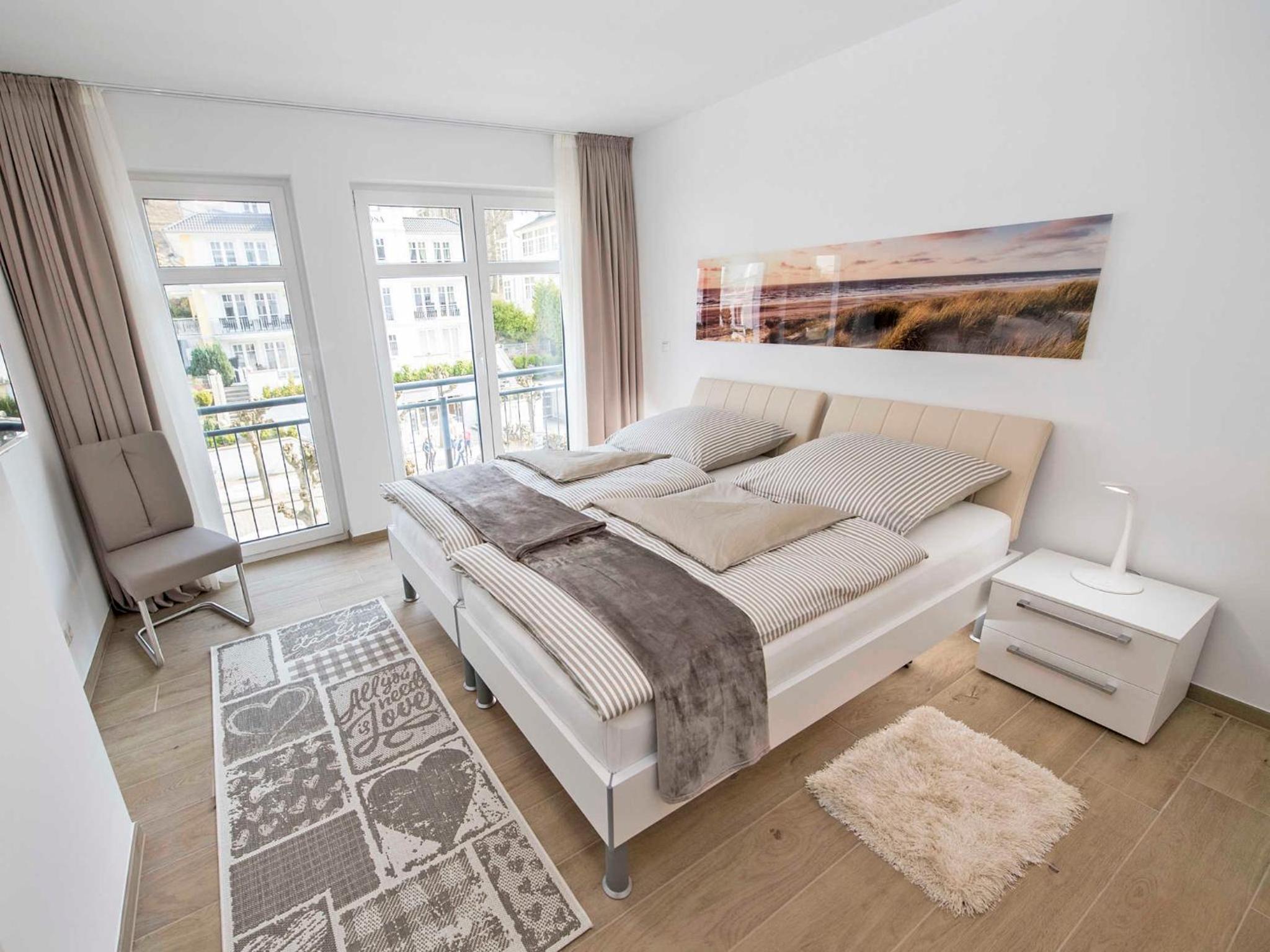Villa Louisa in Sellin - WG 39 mit Balkon, strandnah