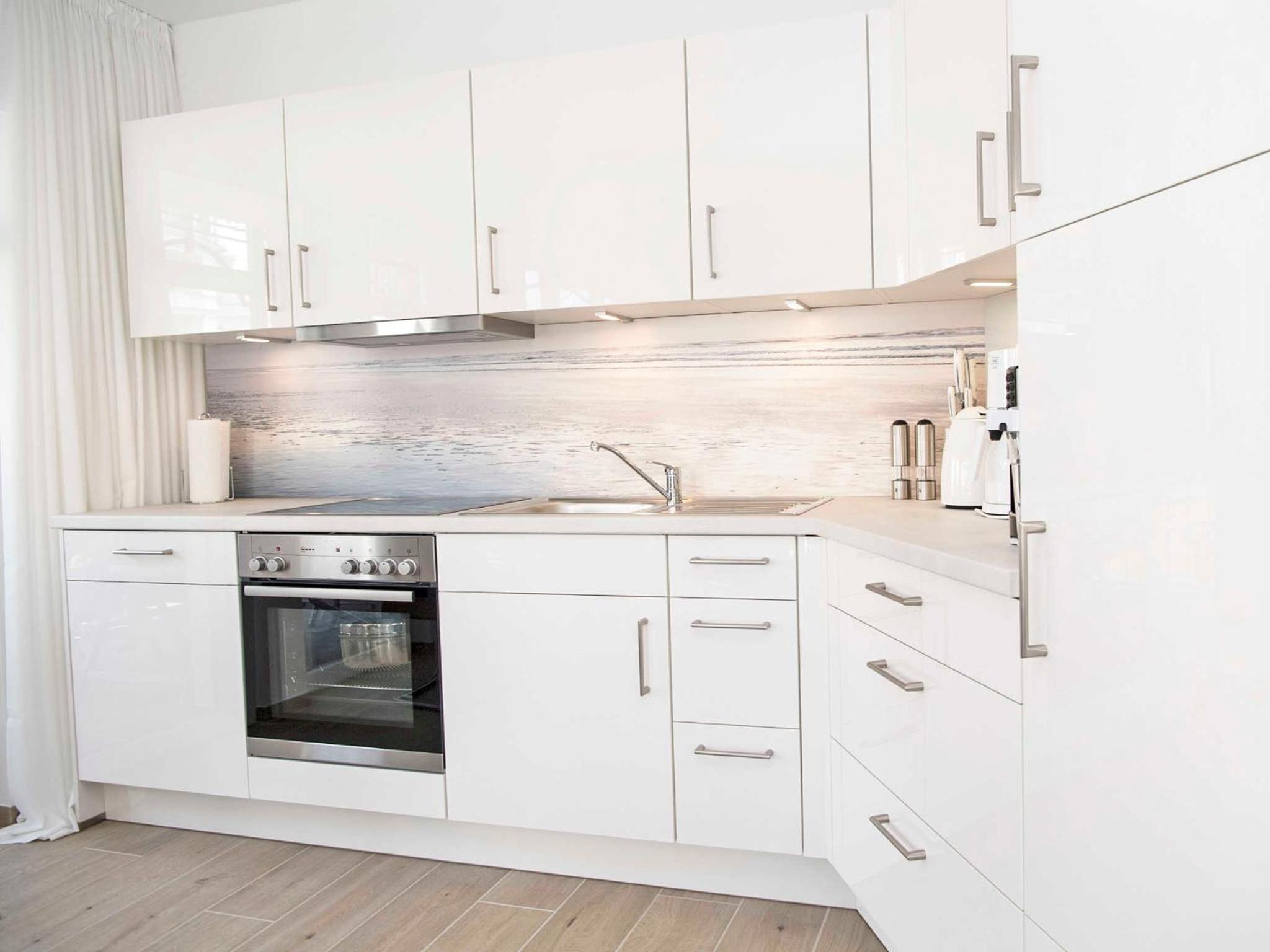 Villa Louisa in Sellin - WG 39 mit Balkon, strandnah
