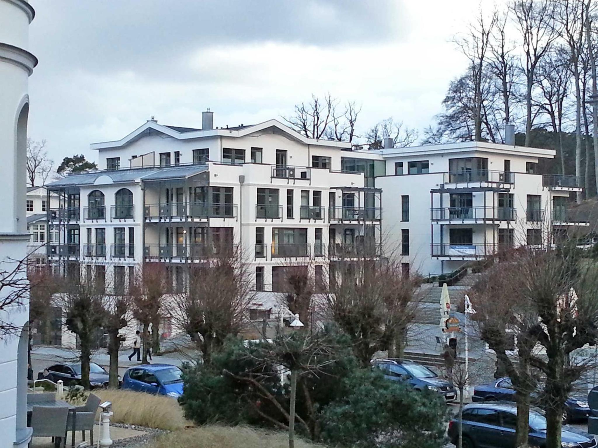 Villa Louisa in Sellin - WG 39 mit Balkon, strandnah
